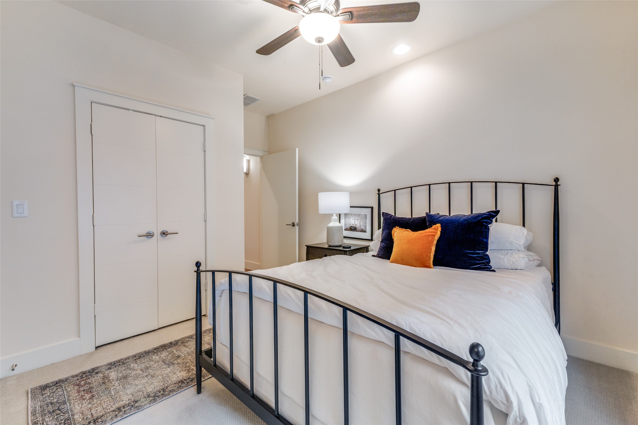5909 Ross Avenue Dallas TX 75206
