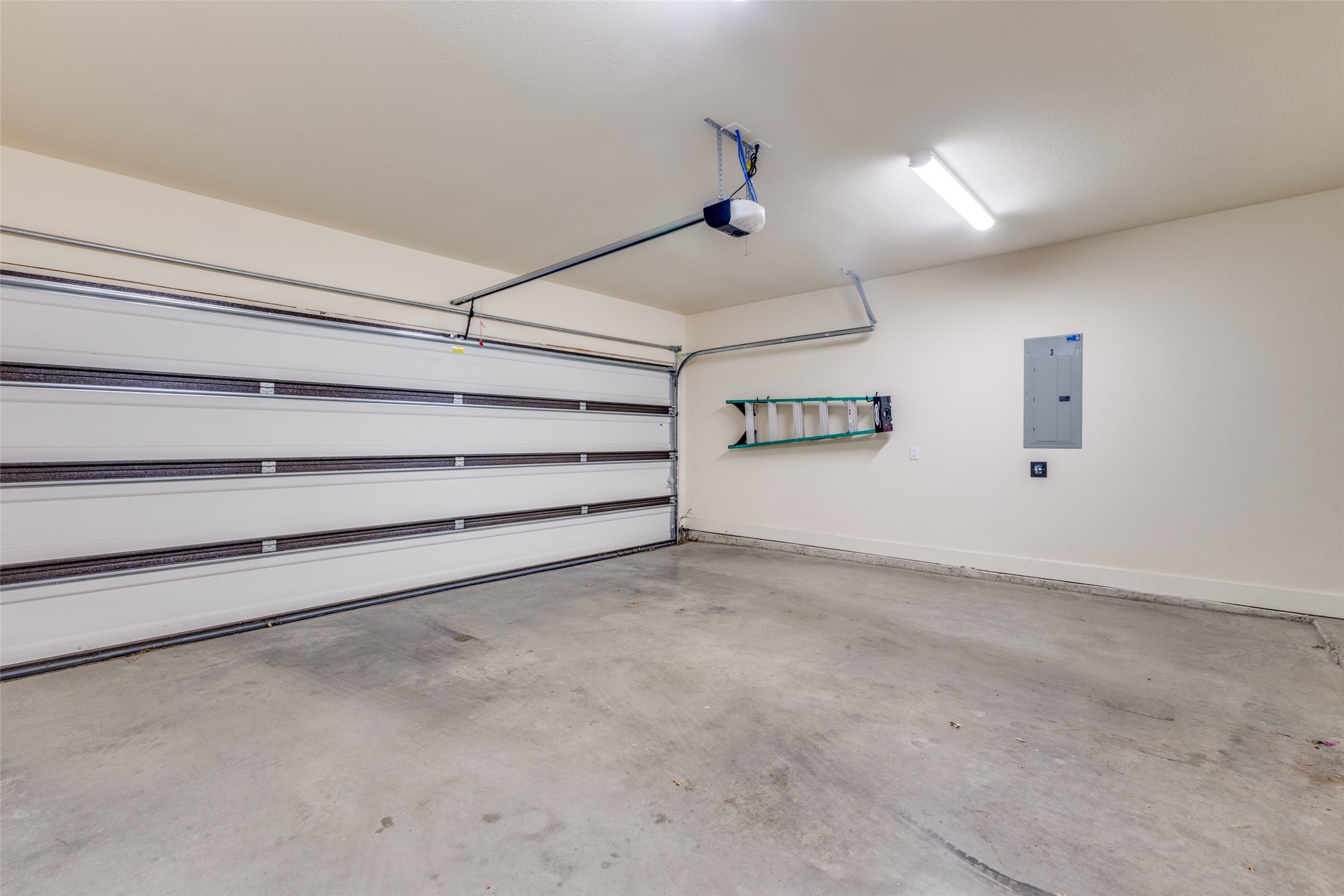 5909 Ross Avenue Dallas TX 75206