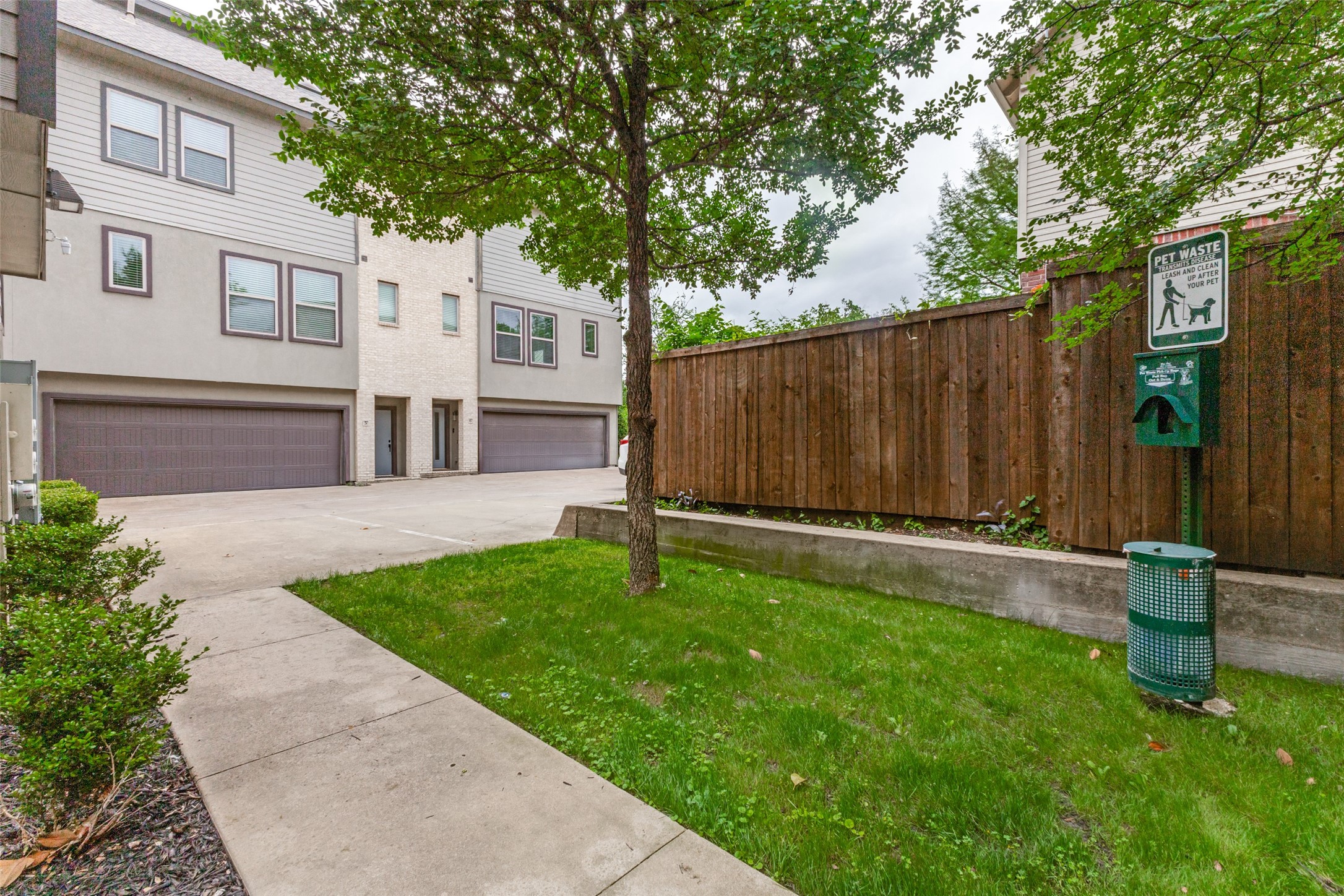 5909 Ross Avenue Dallas TX 75206