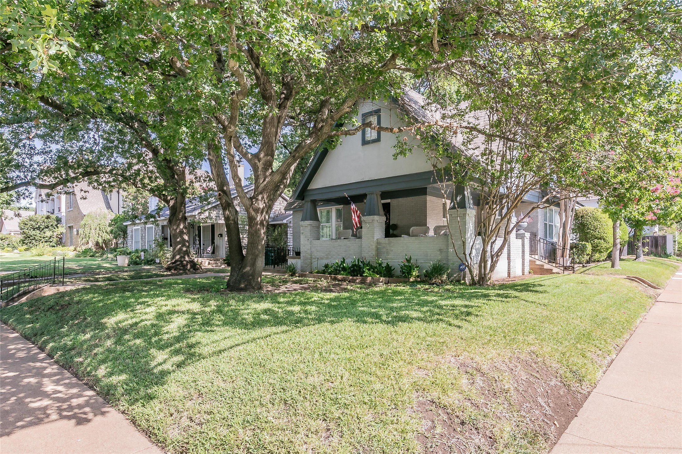 4700 Lafayette Avenue Fort Worth TX 76107