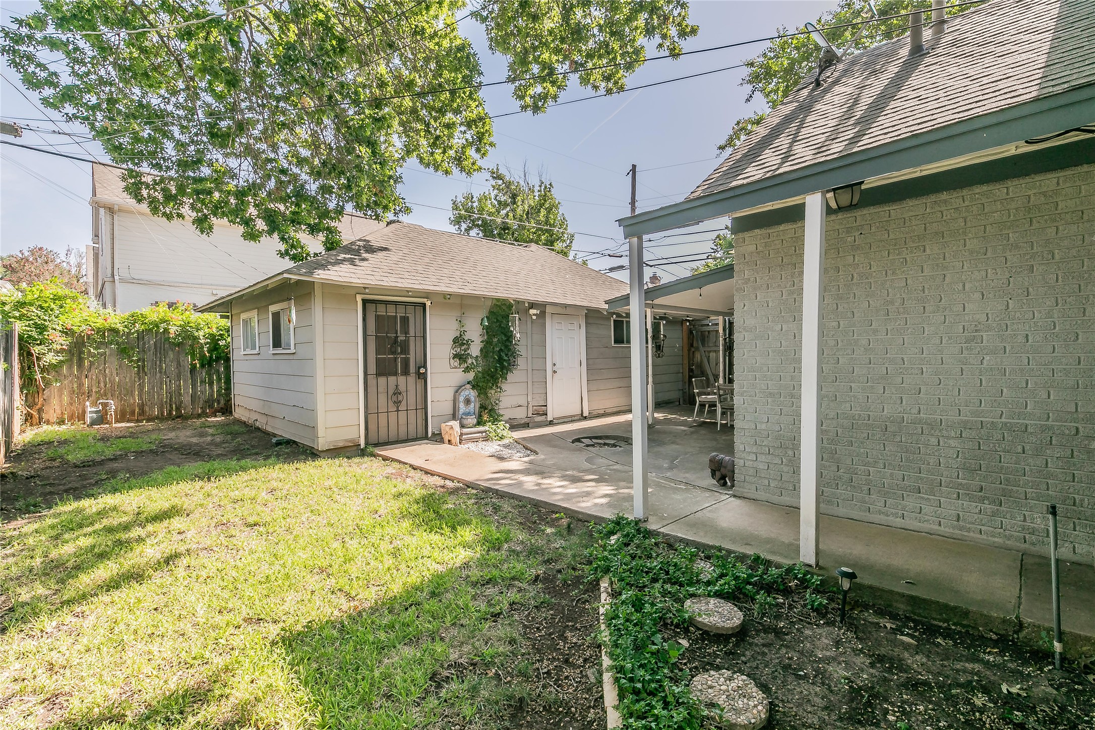 4700 Lafayette Avenue Fort Worth TX 76107