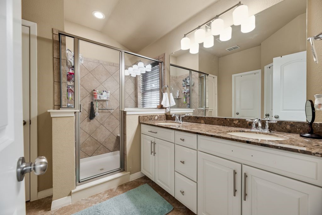 3895 Asbury Lane Addison TX 75001