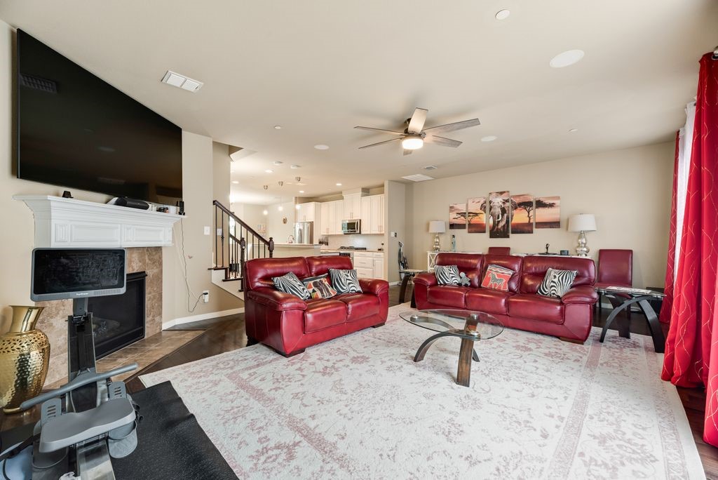 3895 Asbury Lane Addison TX 75001