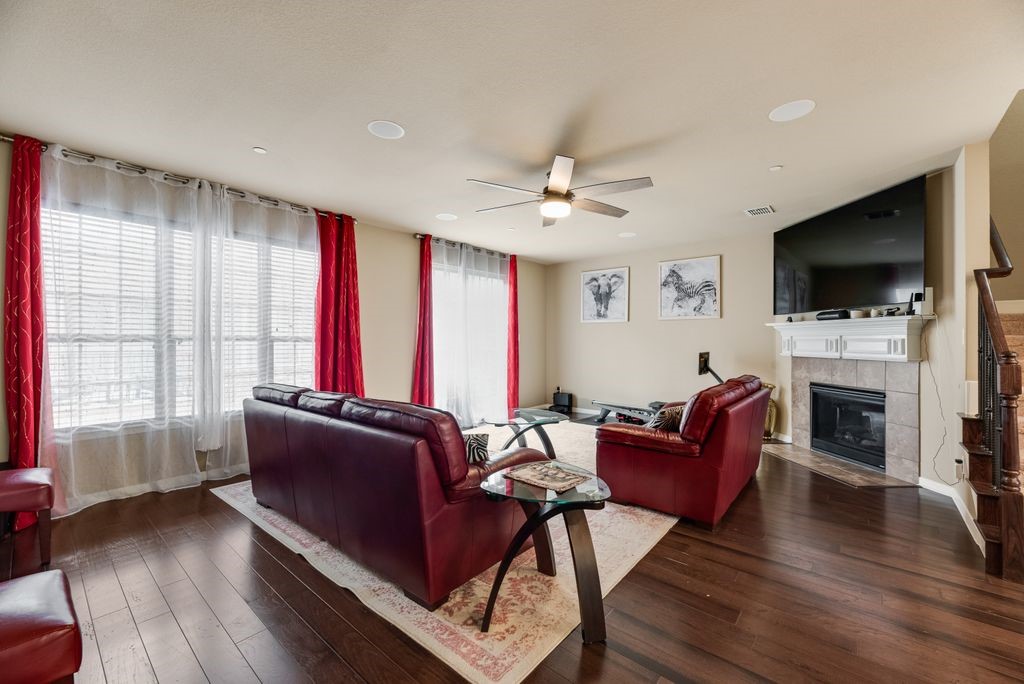 3895 Asbury Lane Addison TX 75001