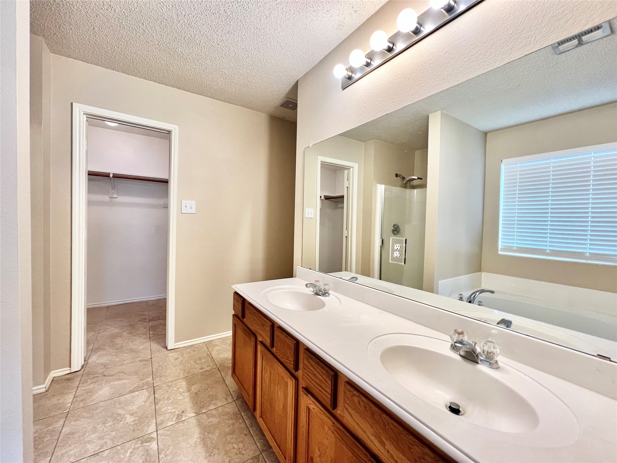 9925 George Washington Drive Mckinney TX 75072