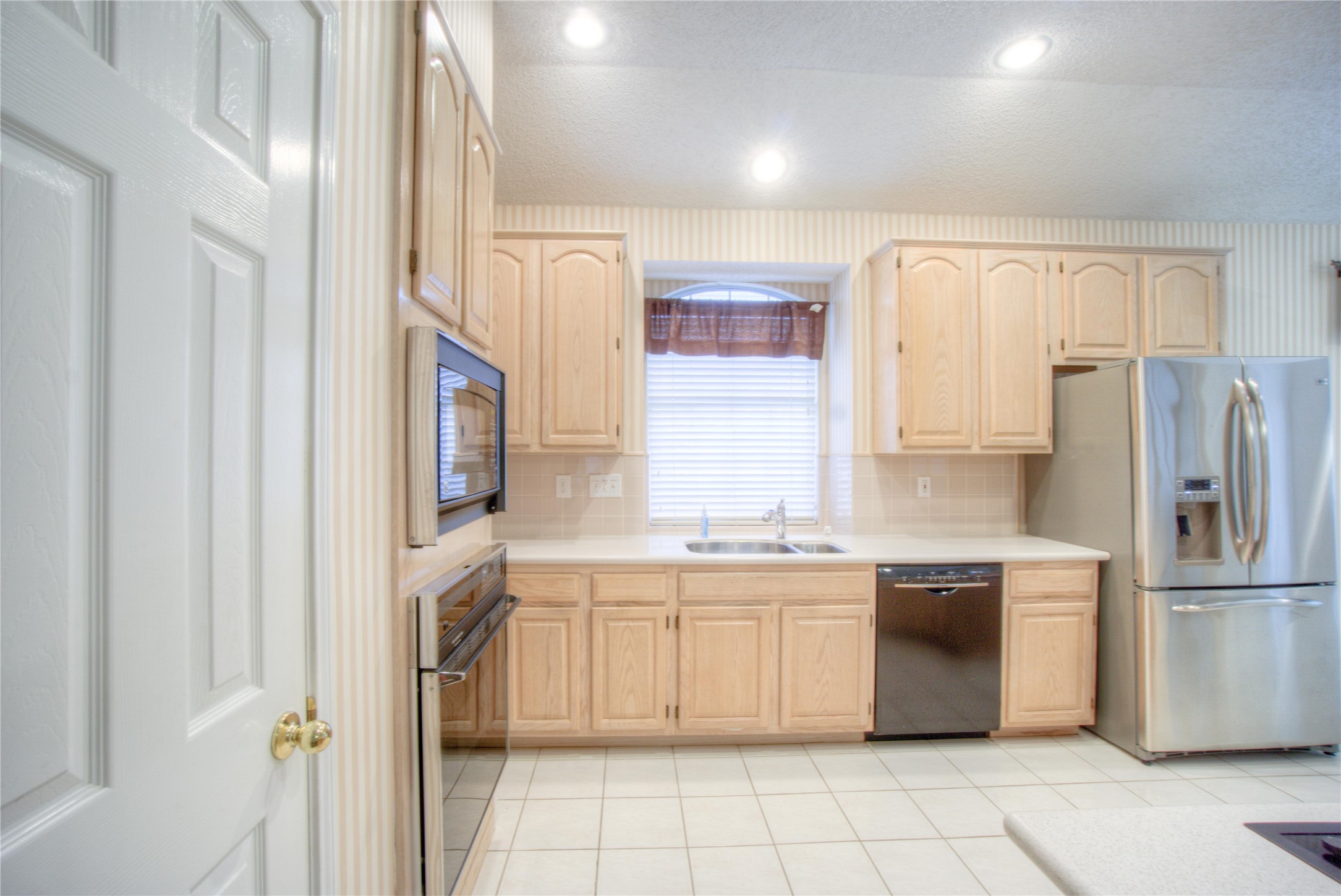 6757 Burr Oak Drive Plano TX 75023