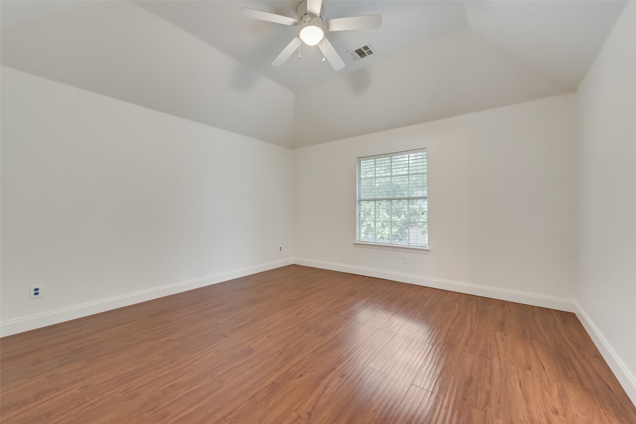 214 Sherwood Drive Murphy TX 75094