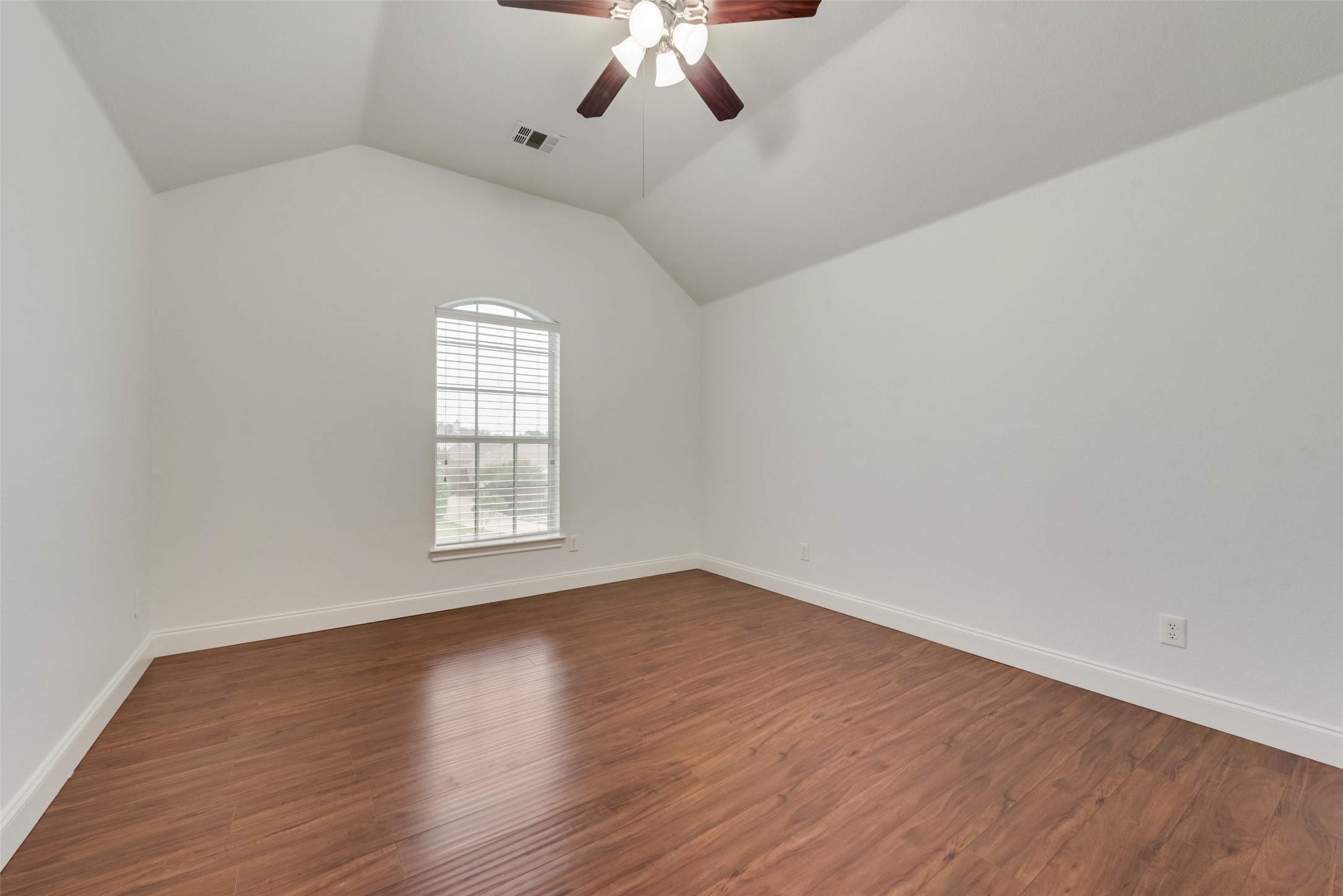 214 Sherwood Drive Murphy TX 75094