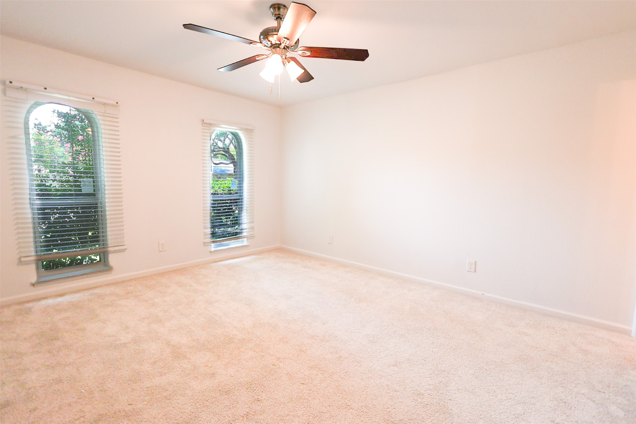 4222 Foliage Drive Garland TX 75043