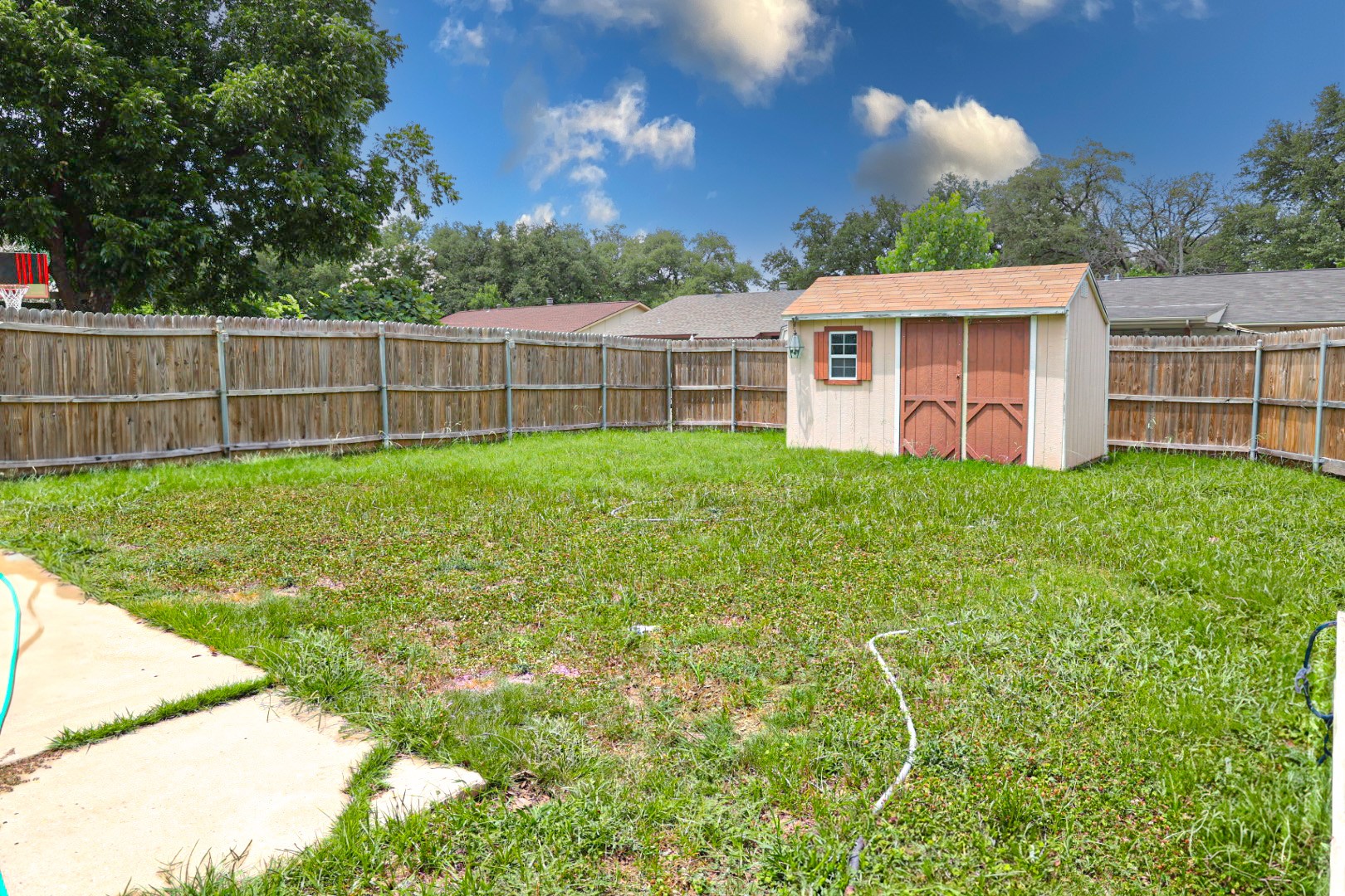 4222 Foliage Drive Garland TX 75043