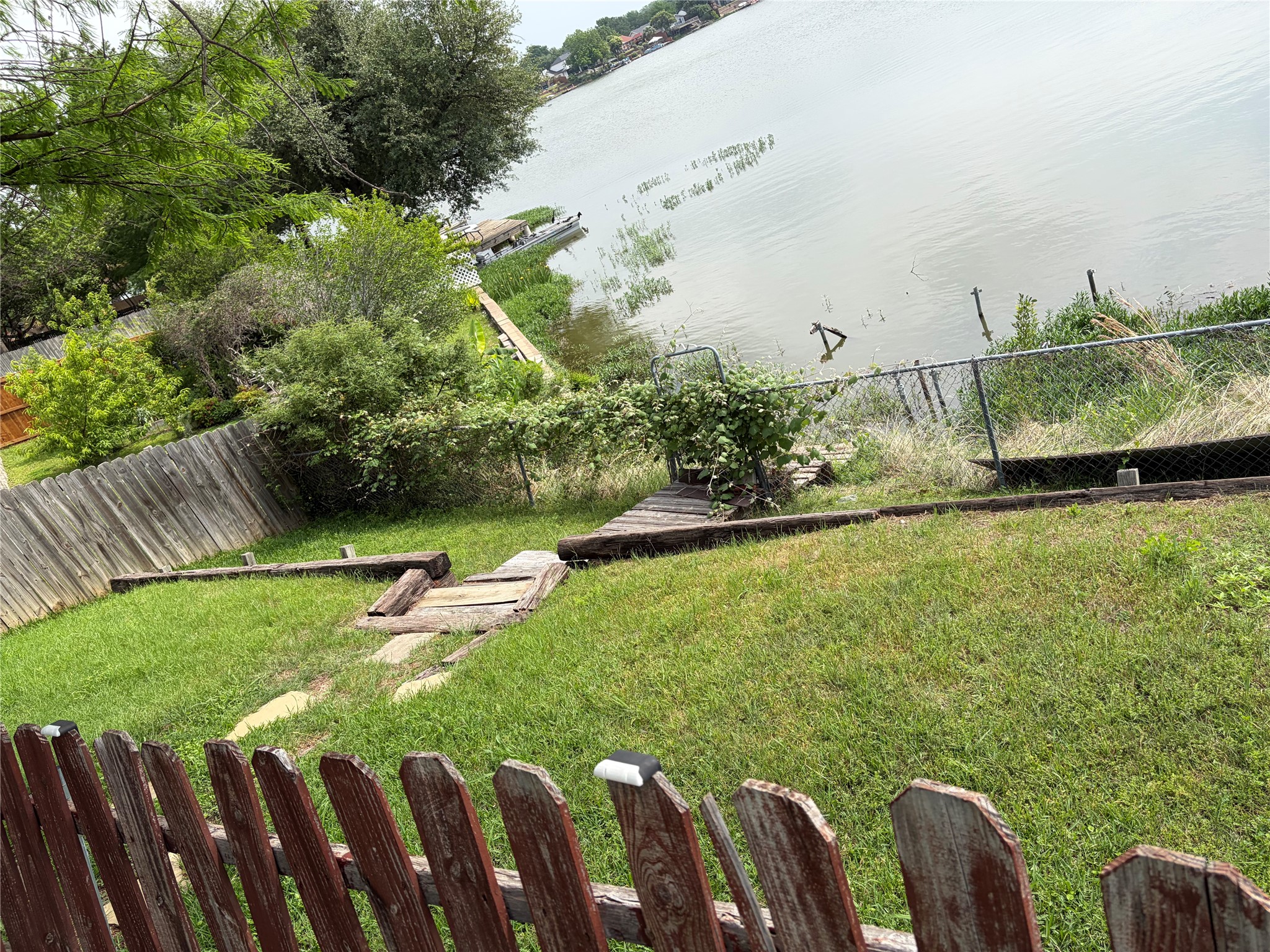 1403 Lakeshore Drive Irving TX 75060