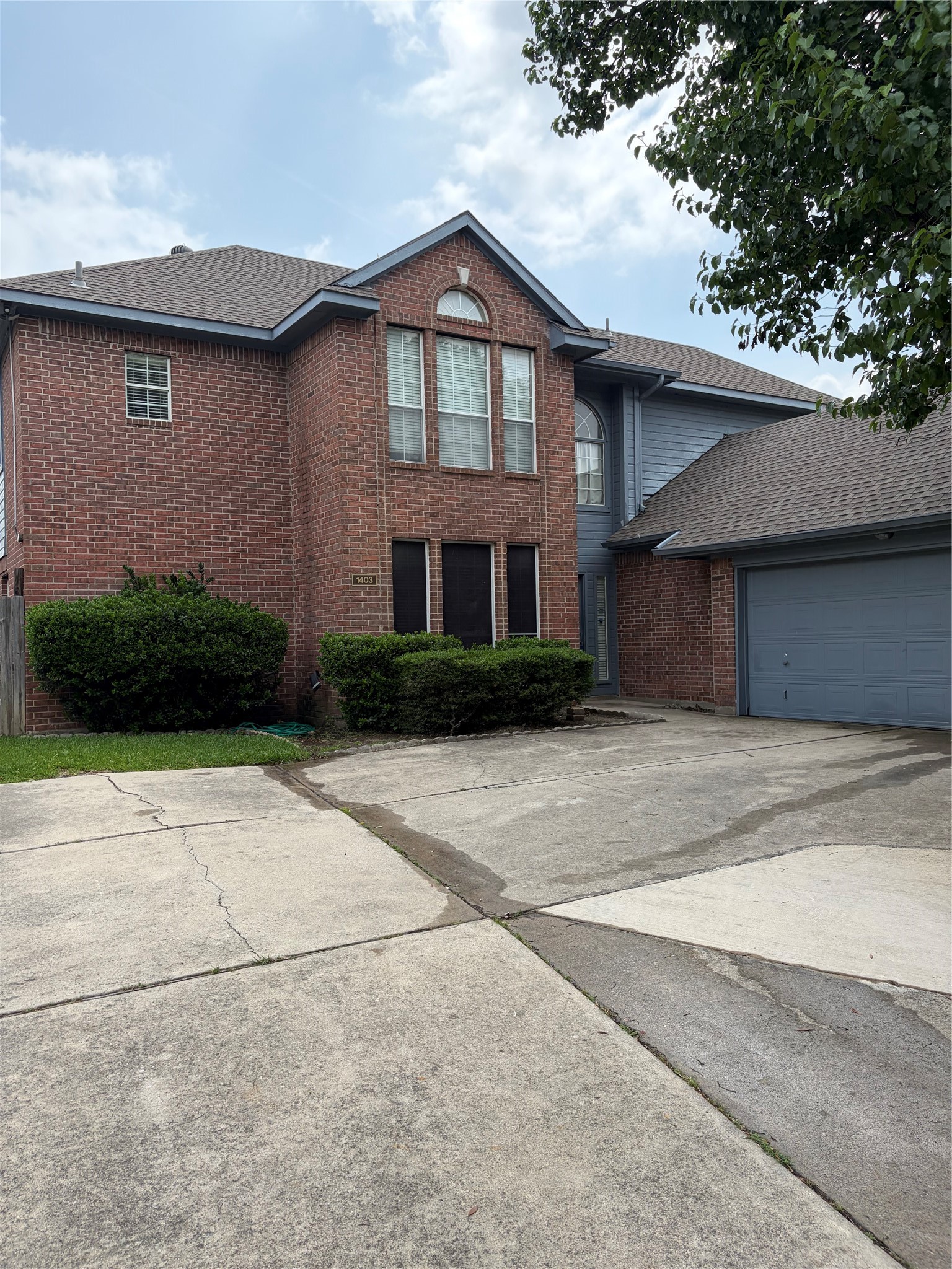 1403 Lakeshore Drive Irving TX 75060