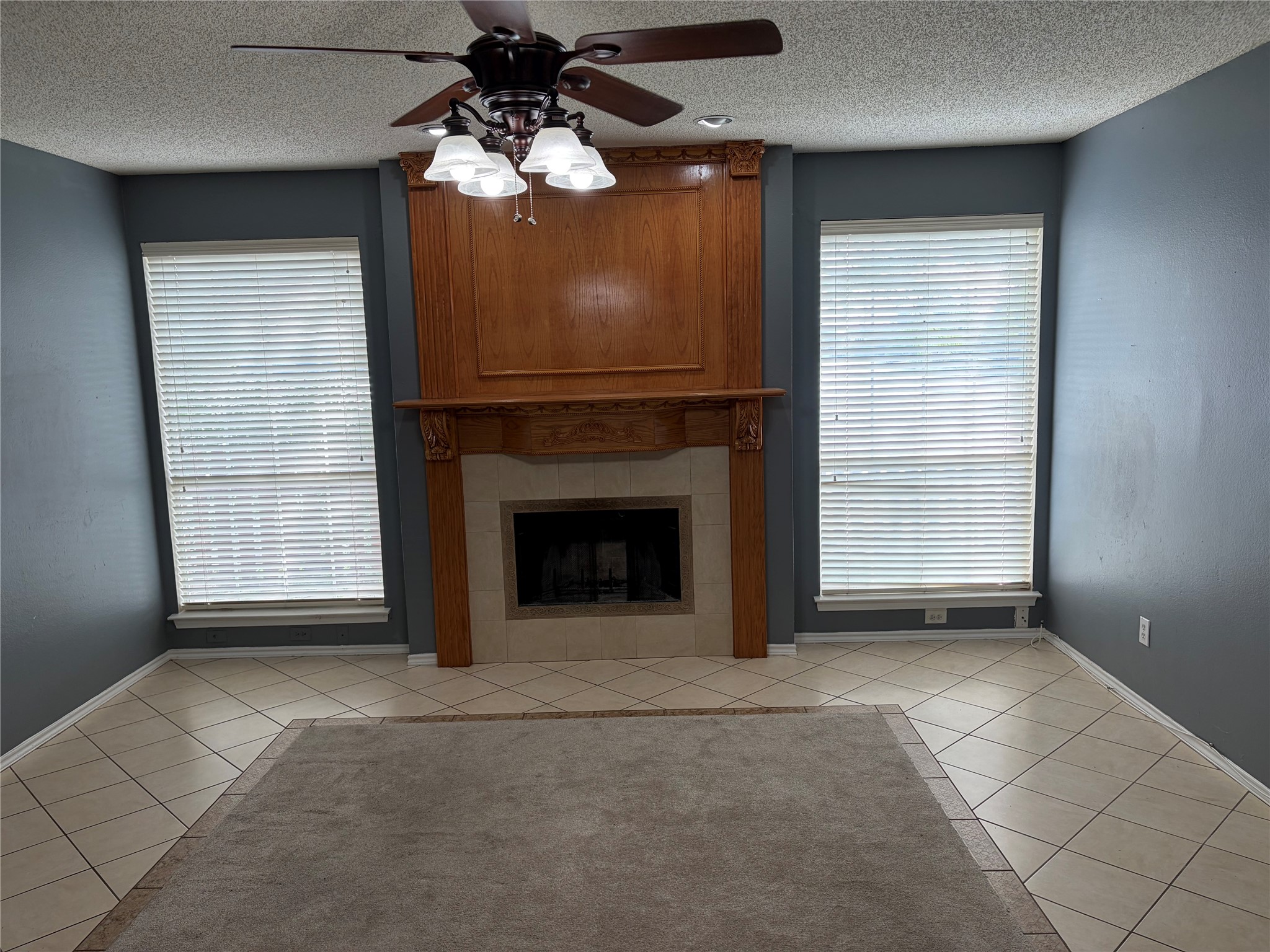 1403 Lakeshore Drive Irving TX 75060