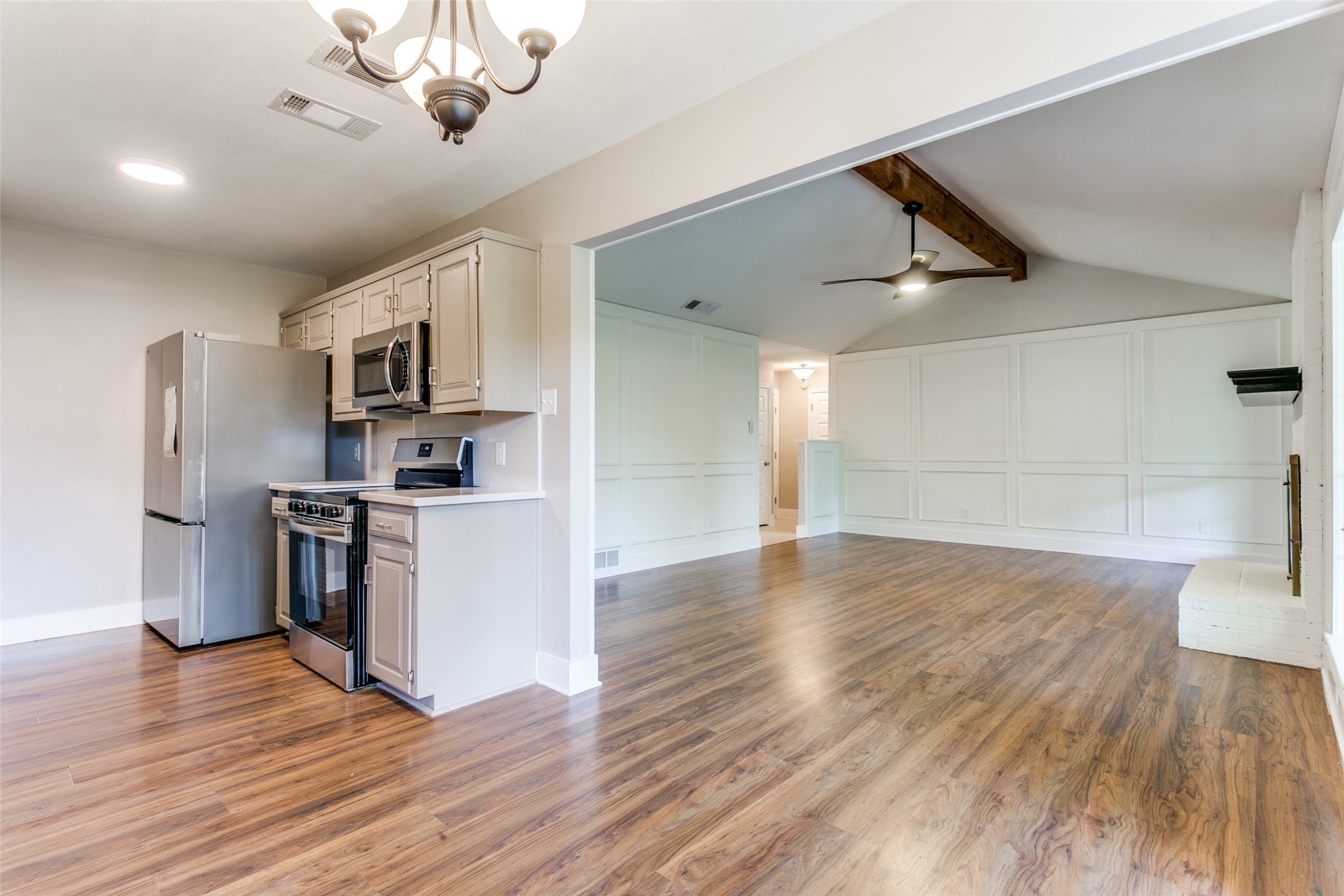 3055 Panhandle Drive Grapevine TX 76051