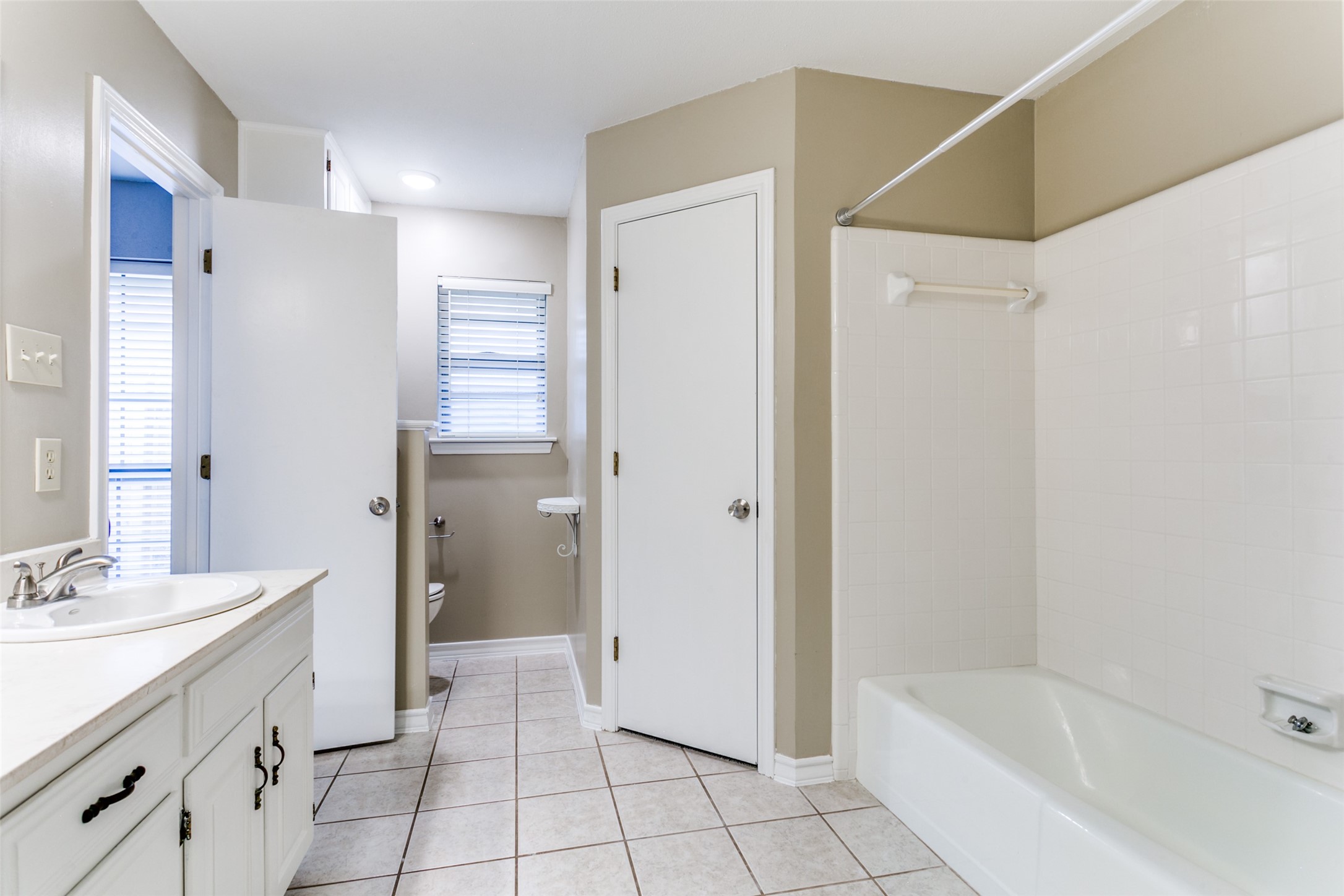 3055 Panhandle Drive Grapevine TX 76051