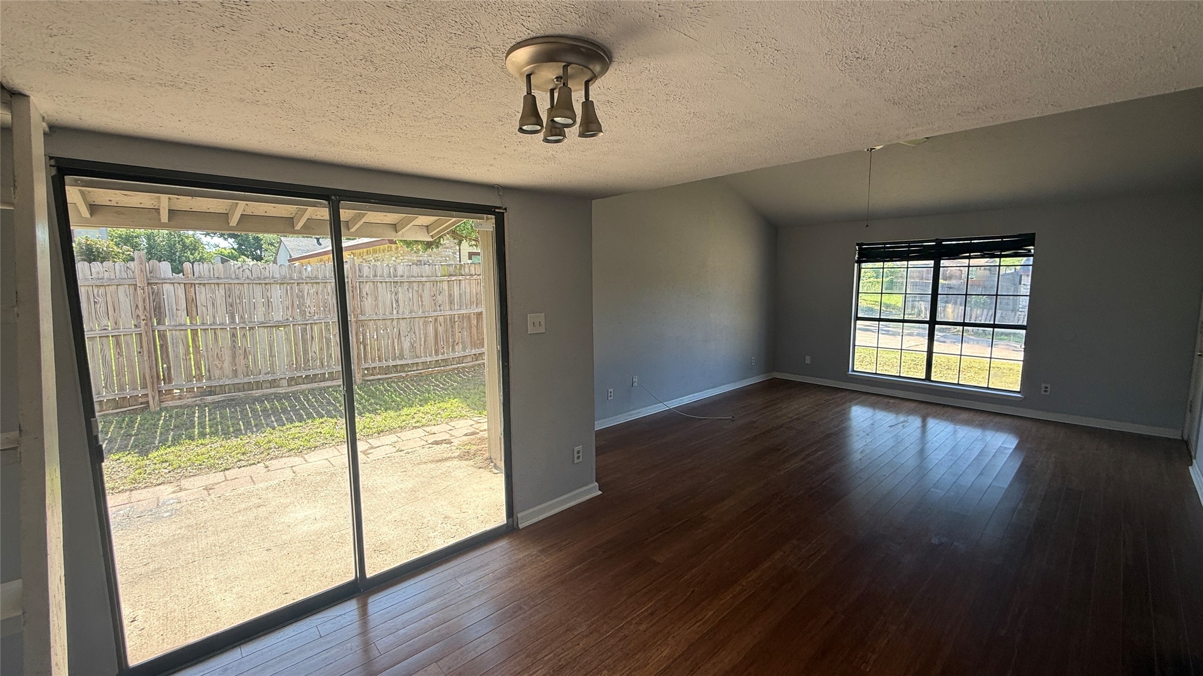 441 S Highland Drive Cedar Hill TX 75104