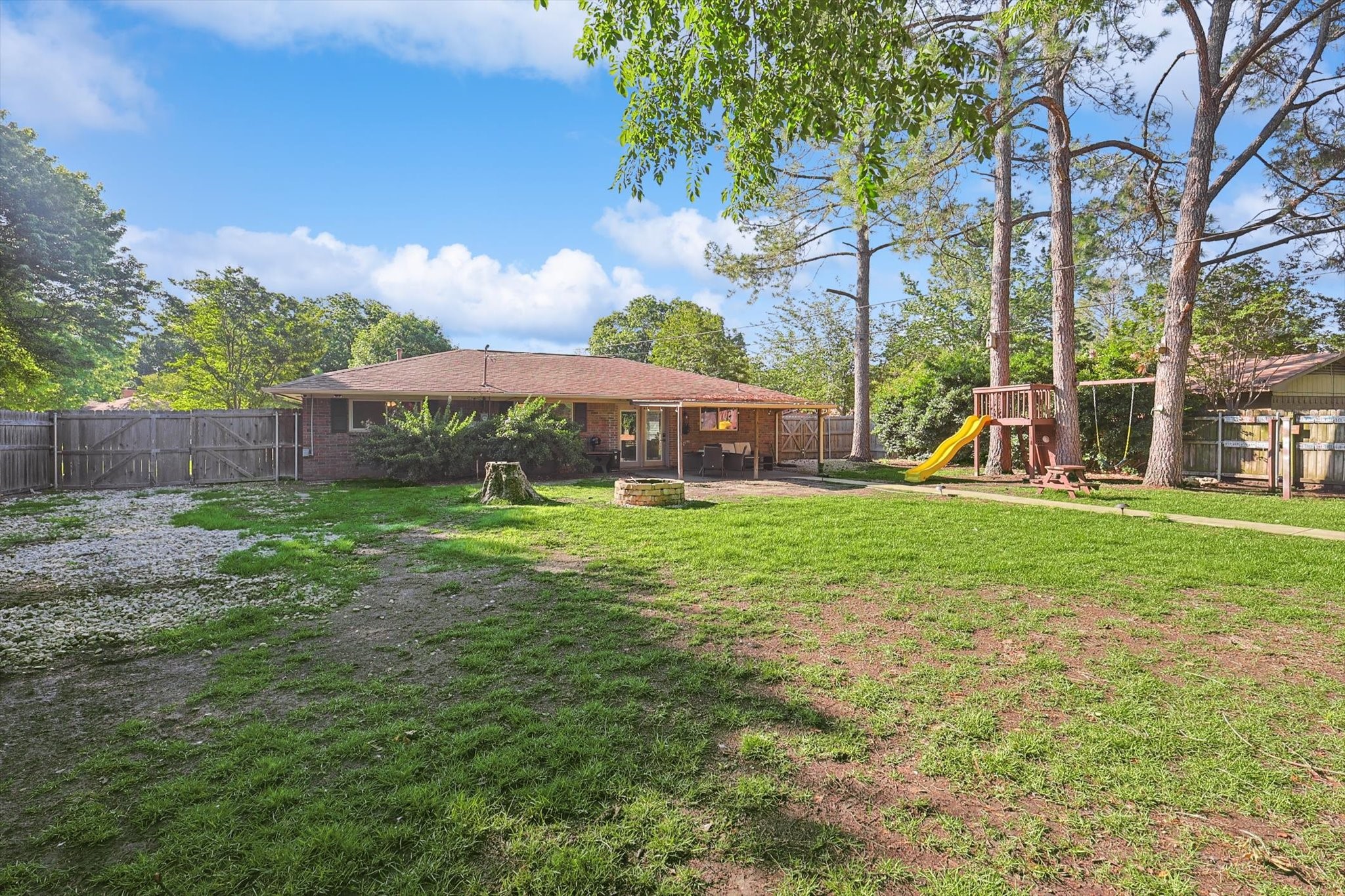 2525 Freedom Lane Denton TX 76209