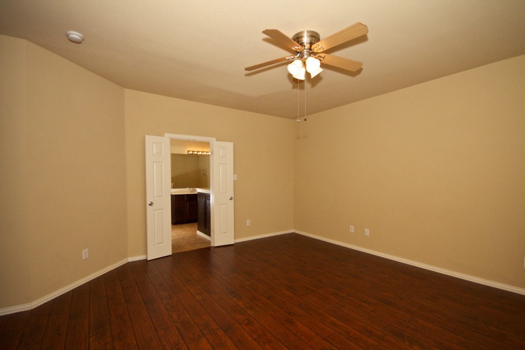 404 Hummingbird Drive Little Elm TX 75068