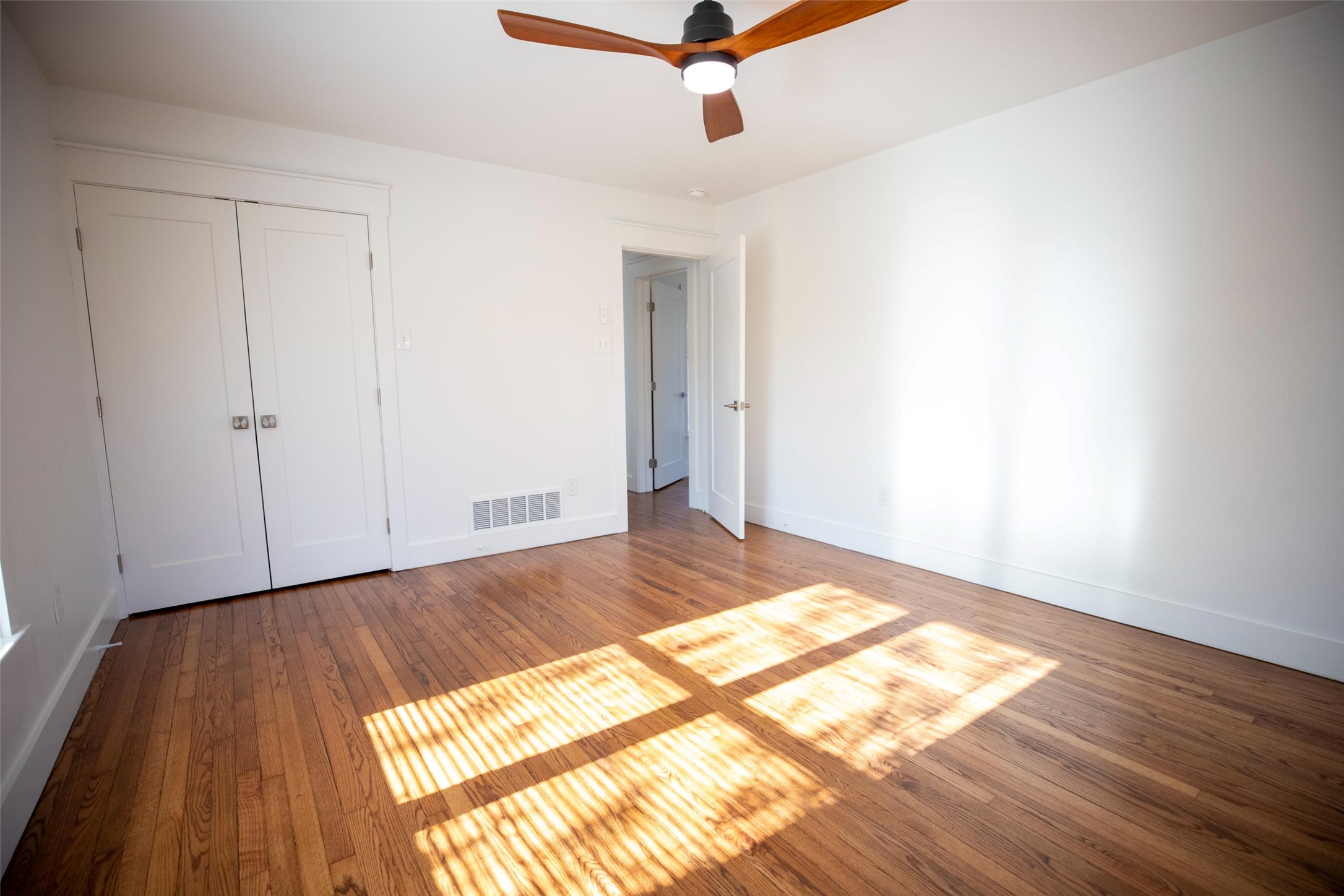 9857 Carnegie Place Dallas TX 75228