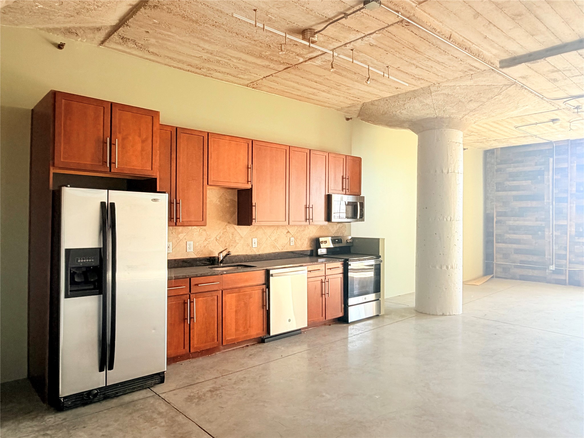 1122 Jackson Street Dallas TX 75202