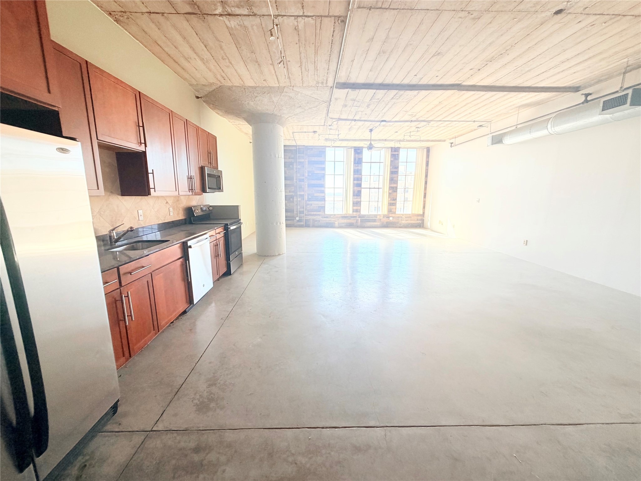 1122 Jackson Street Dallas TX 75202