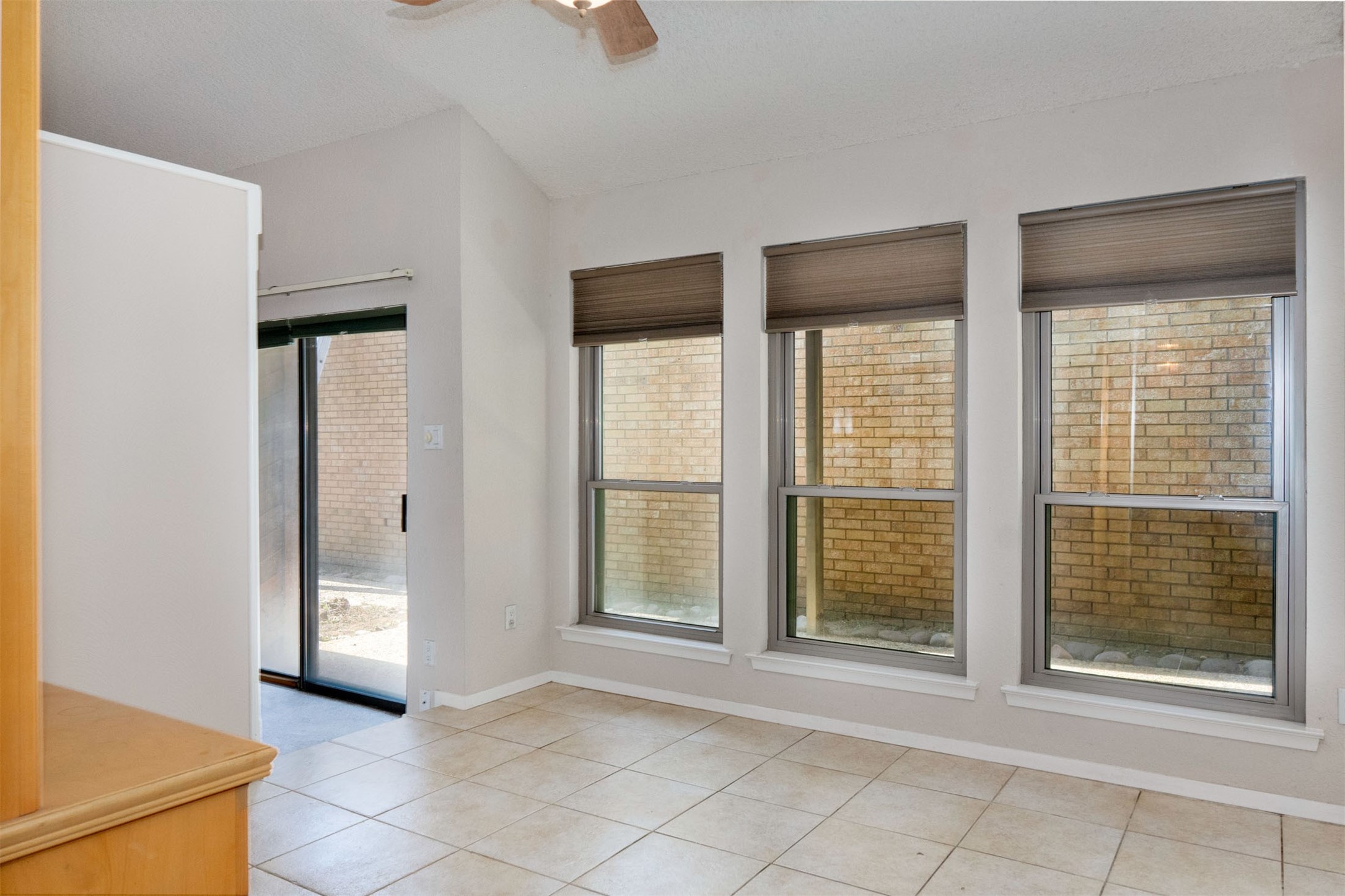 616 Placid Circle Arlington TX 76012