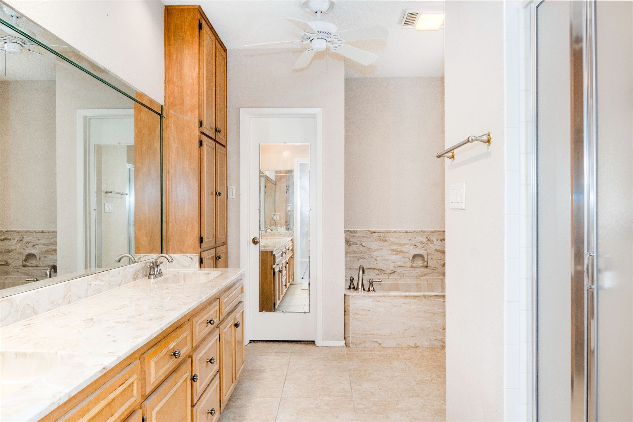 616 Placid Circle Arlington TX 76012