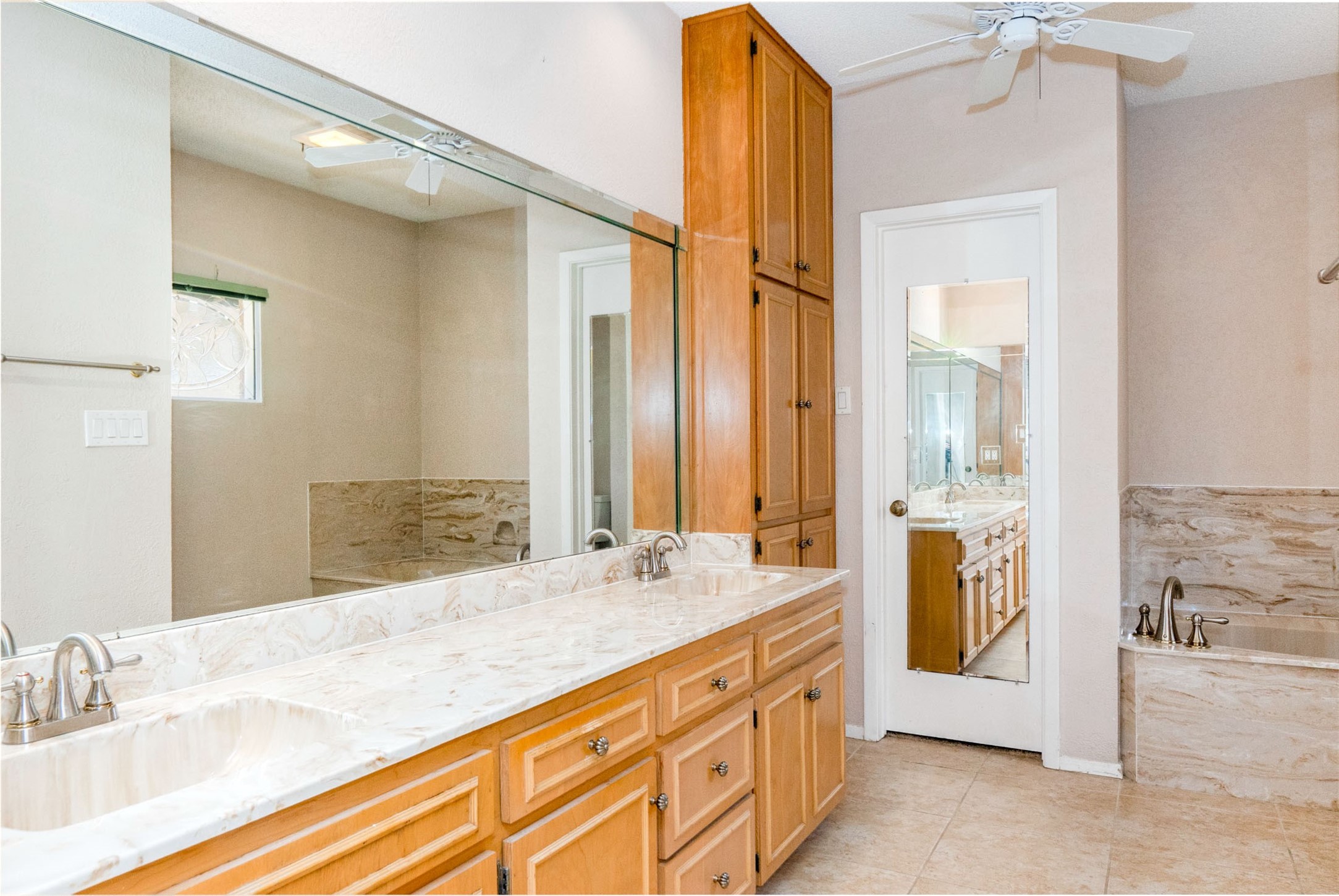 616 Placid Circle Arlington TX 76012