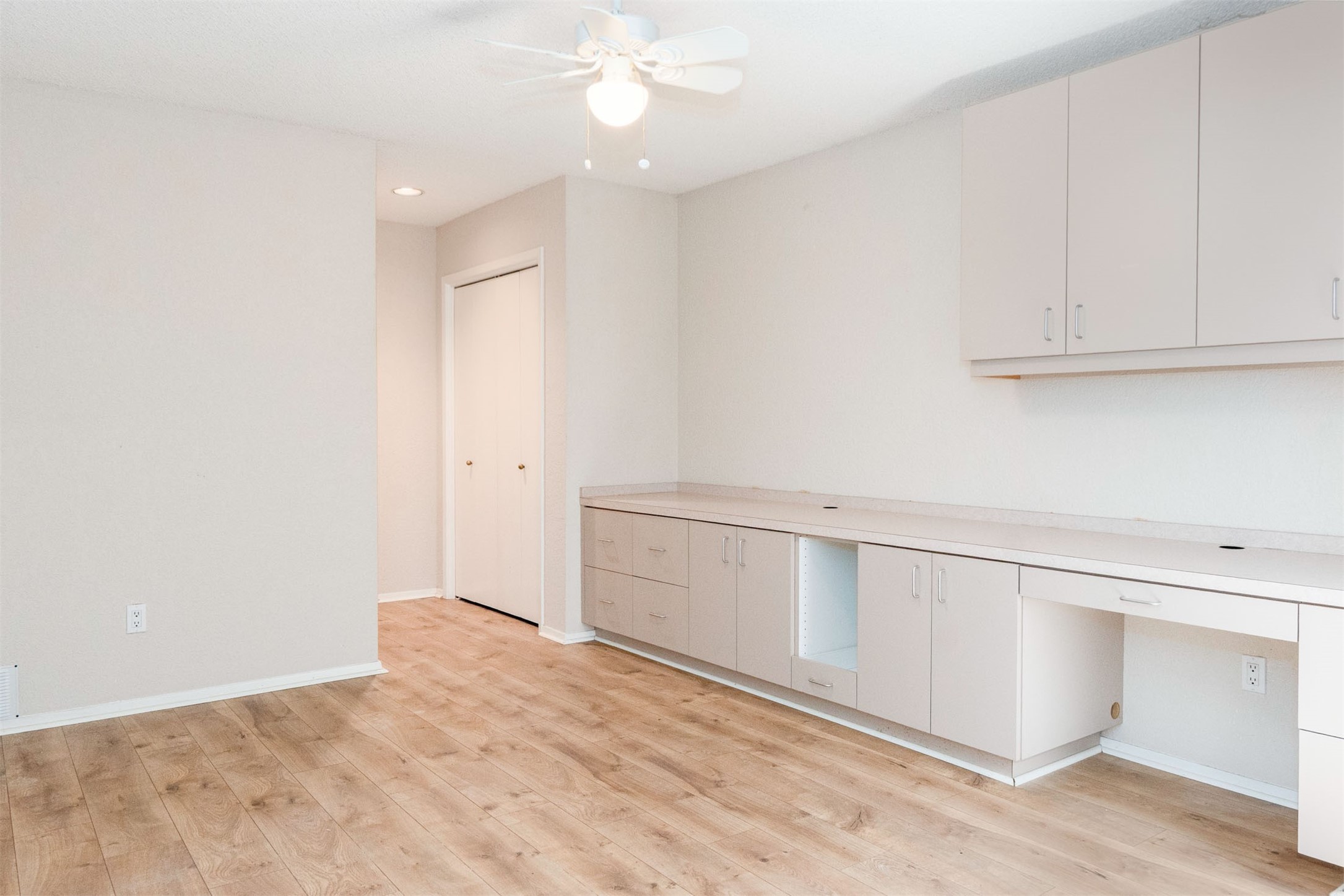 616 Placid Circle Arlington TX 76012