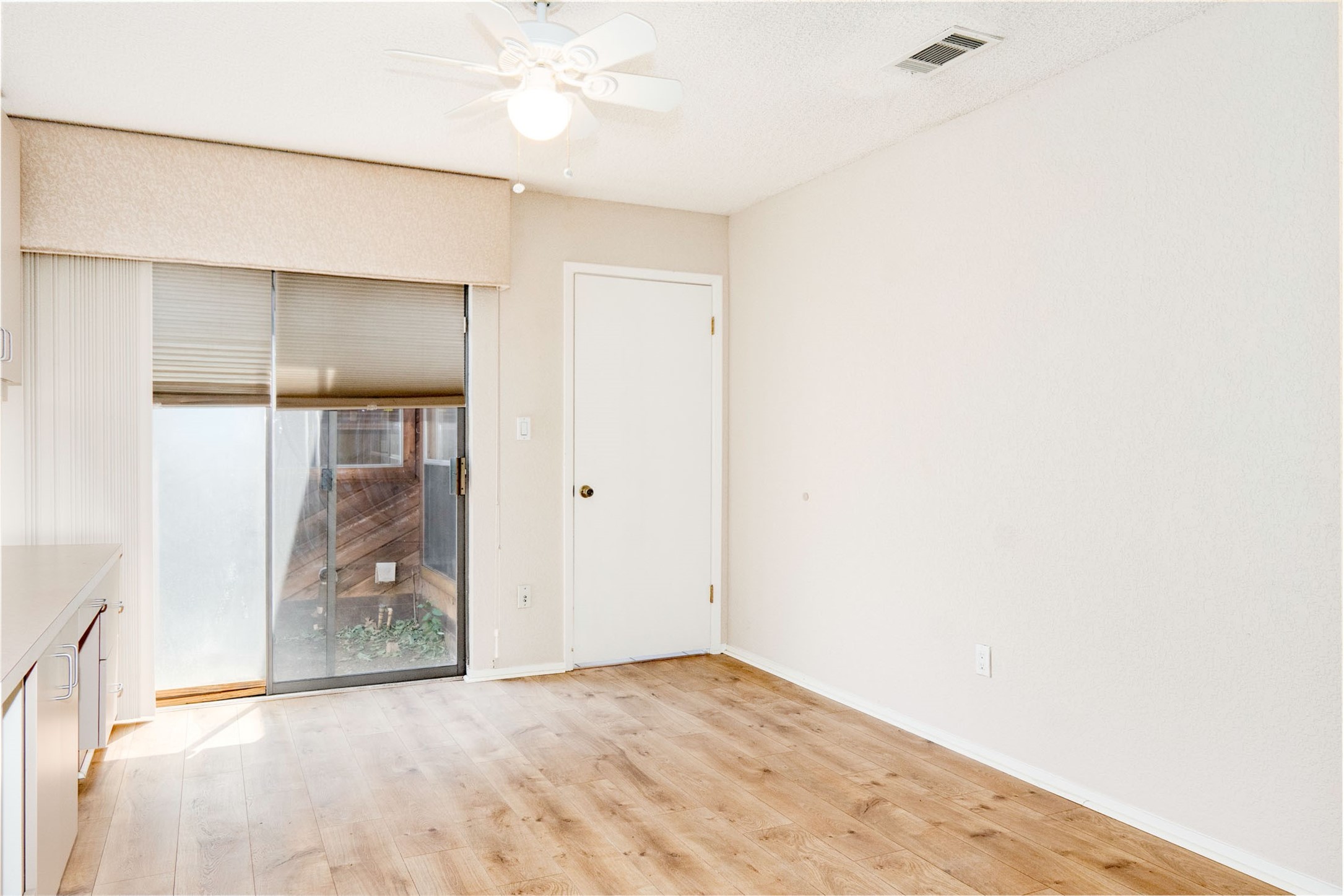 616 Placid Circle Arlington TX 76012