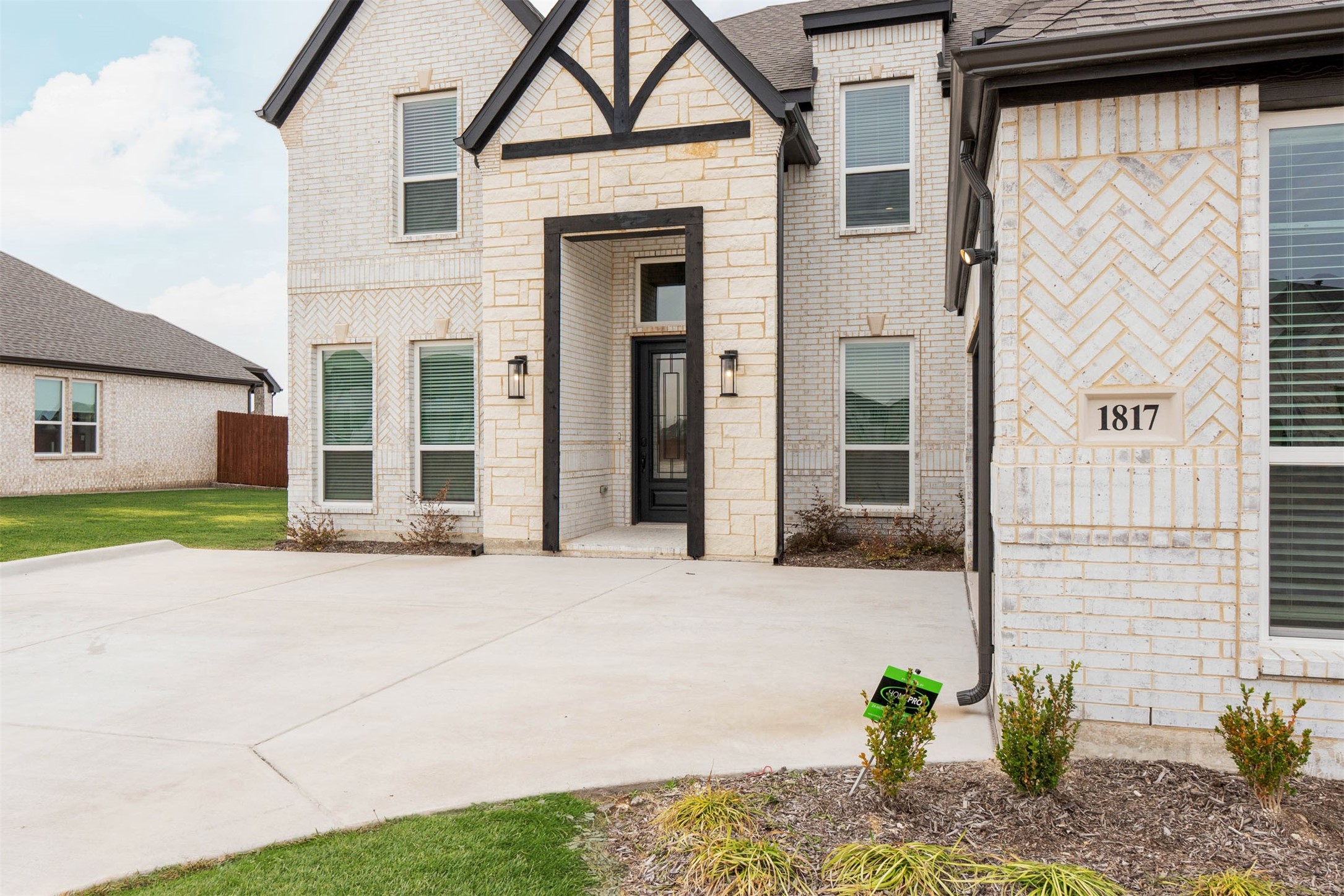 1817 Hidden Creek Drive Midlothian TX 76065