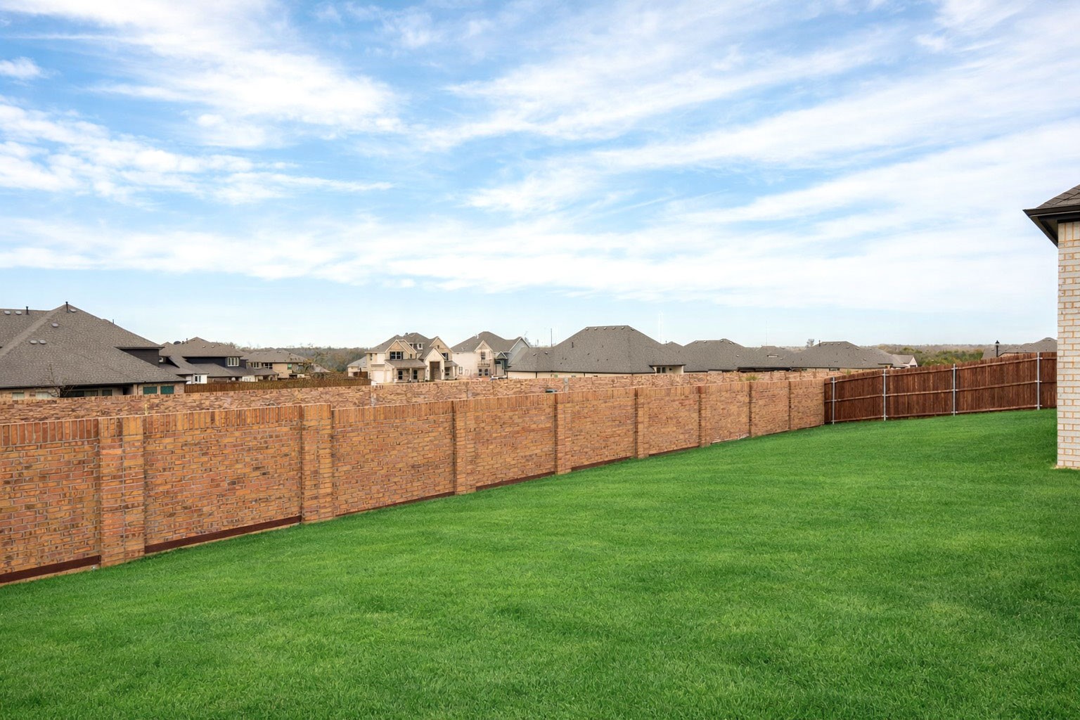1817 Hidden Creek Drive Midlothian TX 76065