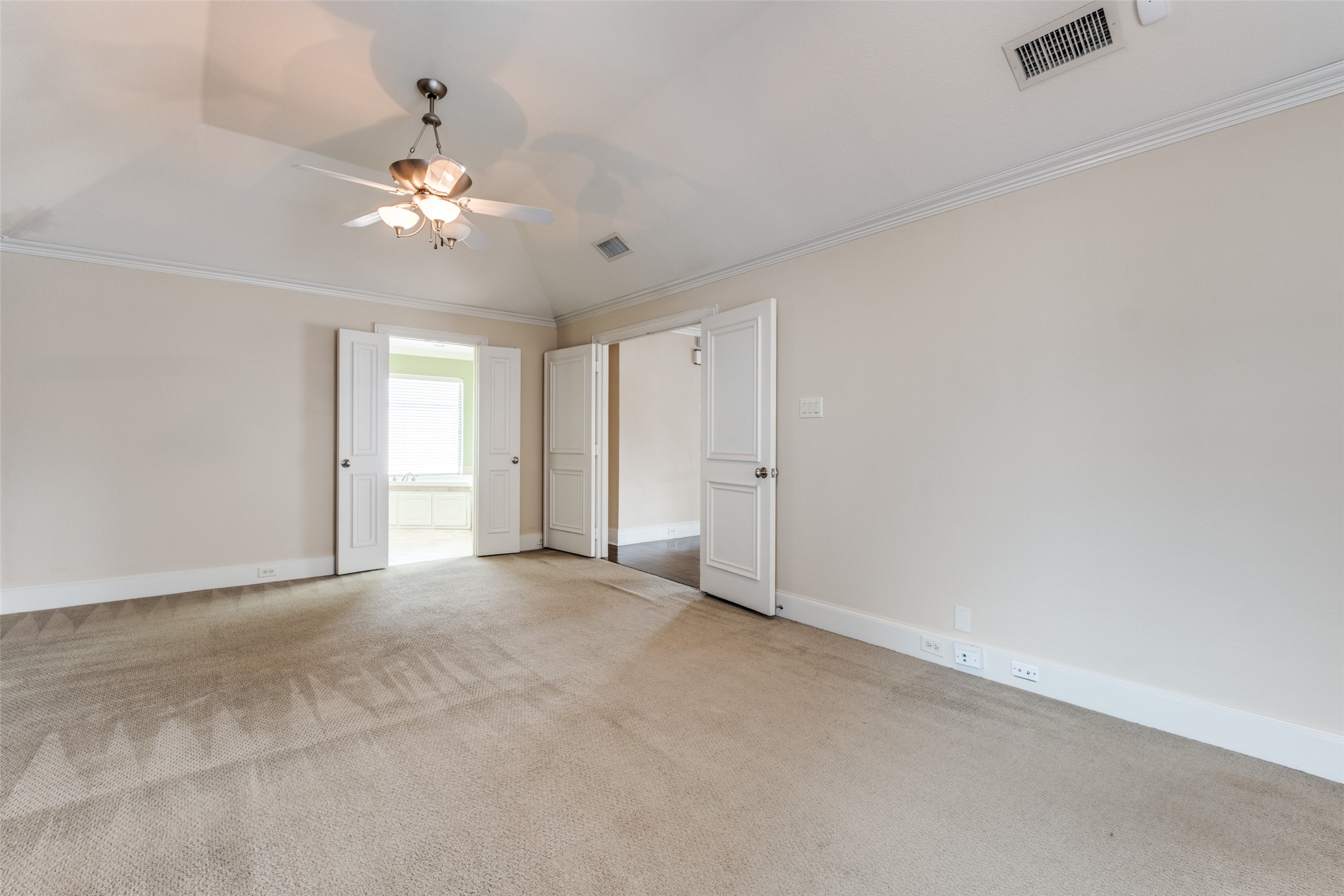 5132 Miller Avenue Dallas TX 75206