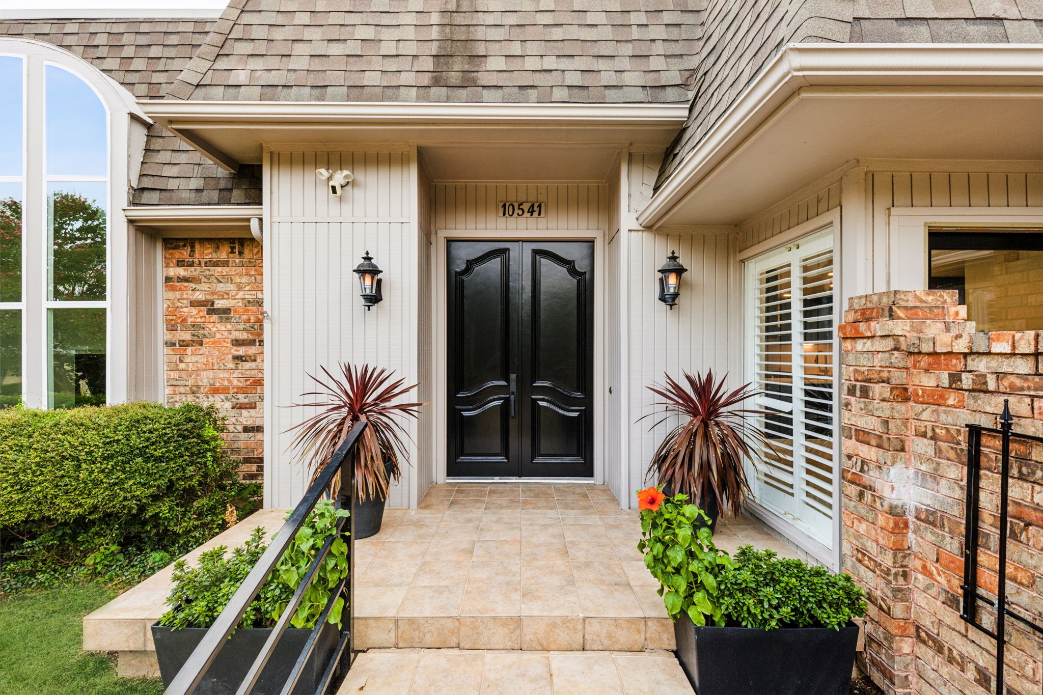 10541 Berry Knoll Drive Dallas TX 75230