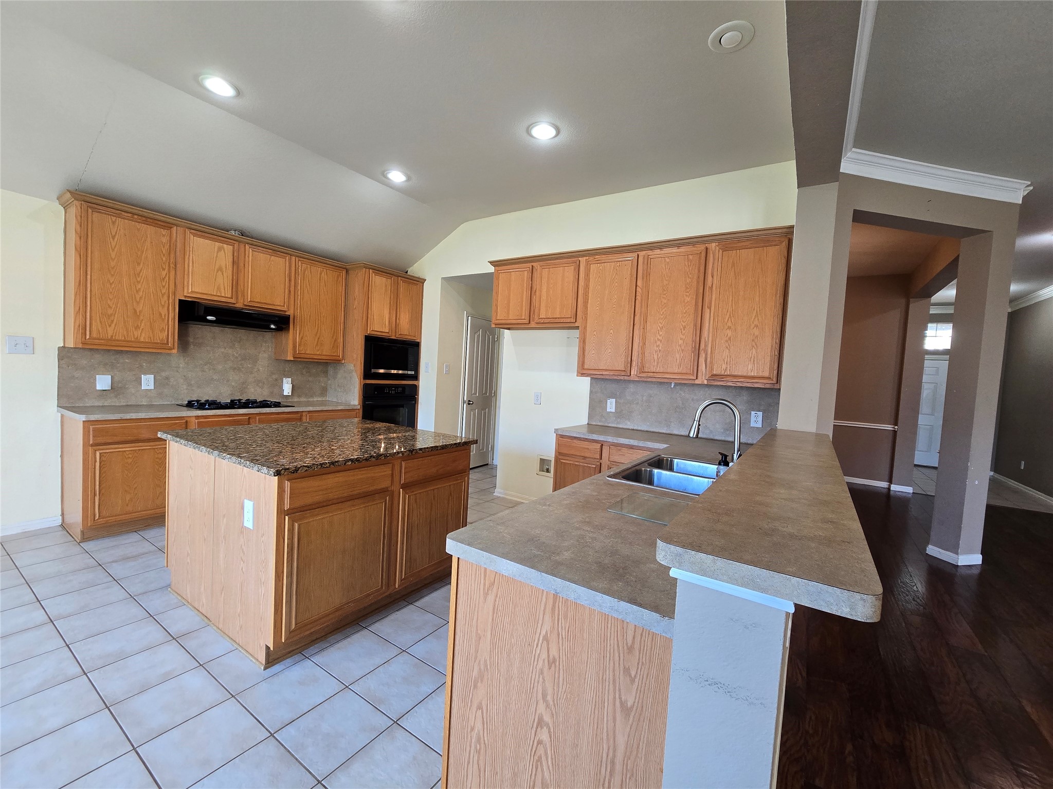 4100 Wildbriar Lane Mansfield TX 76063