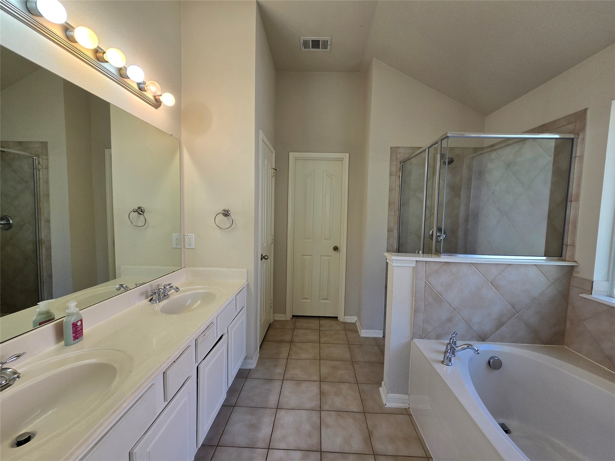 4100 Wildbriar Lane Mansfield TX 76063
