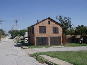 104 E Shoemaker Decatur TX 76234