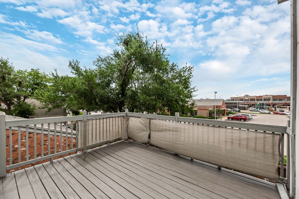 2203 Salem Drive Carrollton TX 75006
