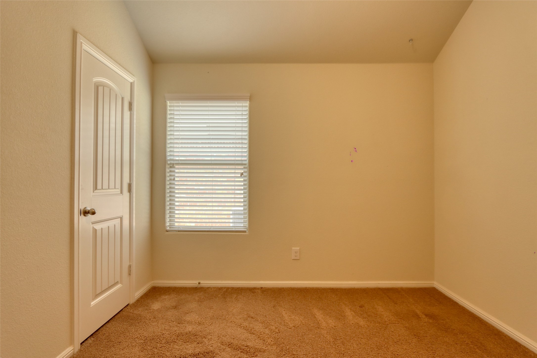744 Walls Boulevard Crowley TX 76036