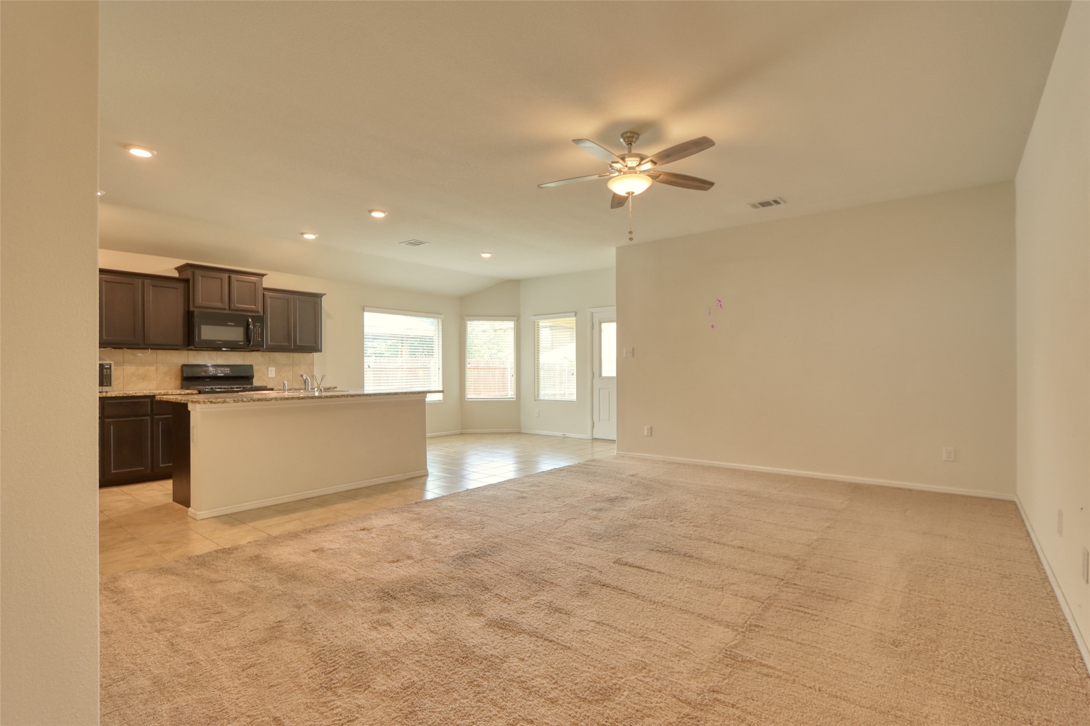 744 Walls Boulevard Crowley TX 76036