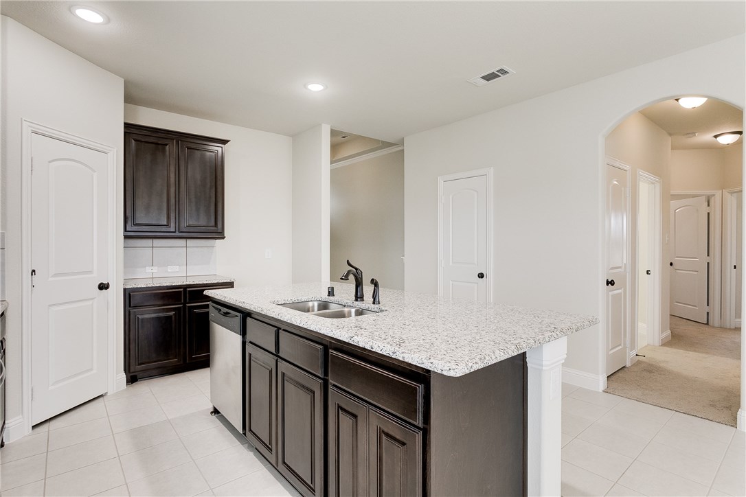601 Beechwood Drive Greenville TX 75402