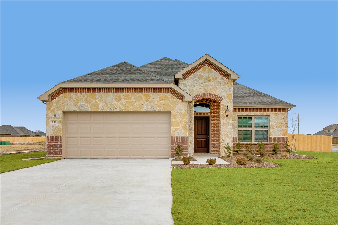 601 Beechwood Drive Greenville TX 75402