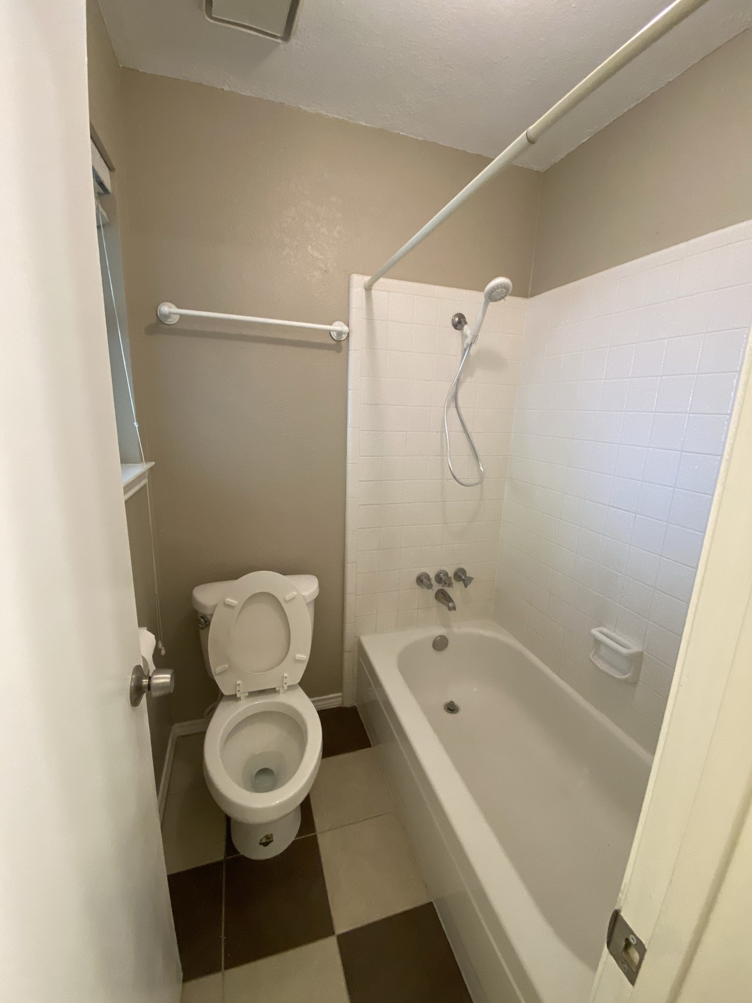 5824 Storm Drive Watauga TX 76148