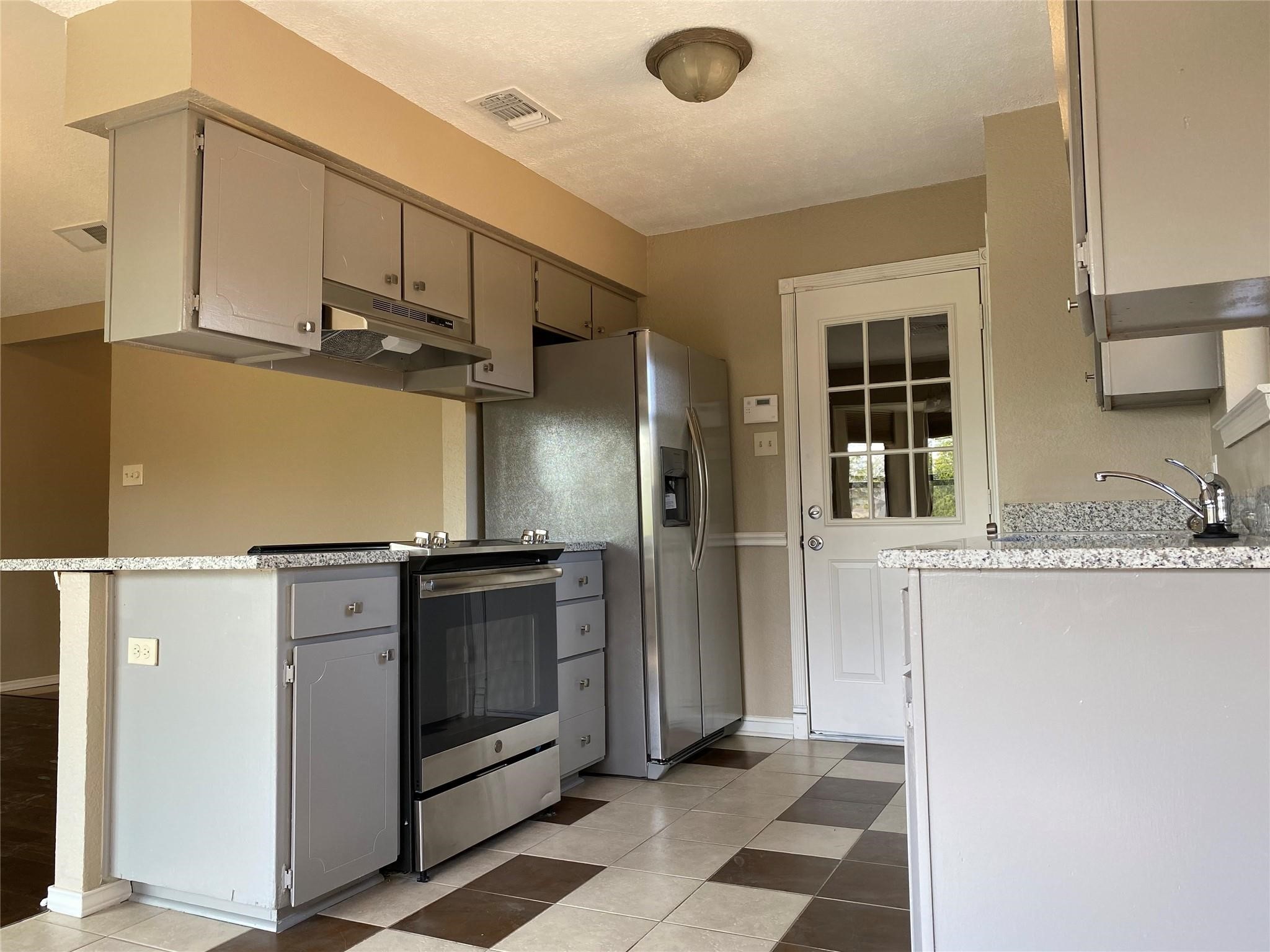 5824 Storm Drive Watauga TX 76148