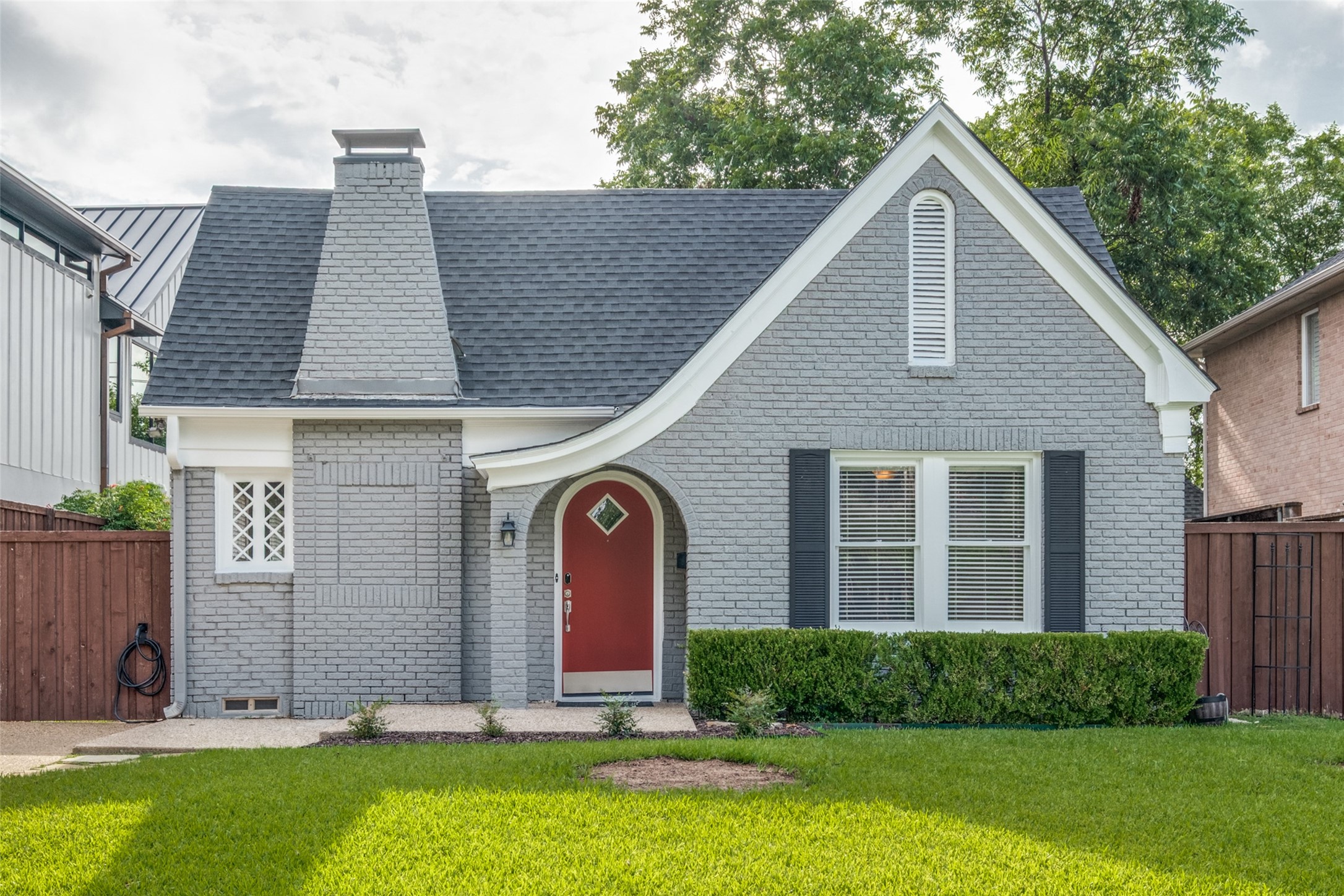 5042 Airline Road Highland Park TX 75205