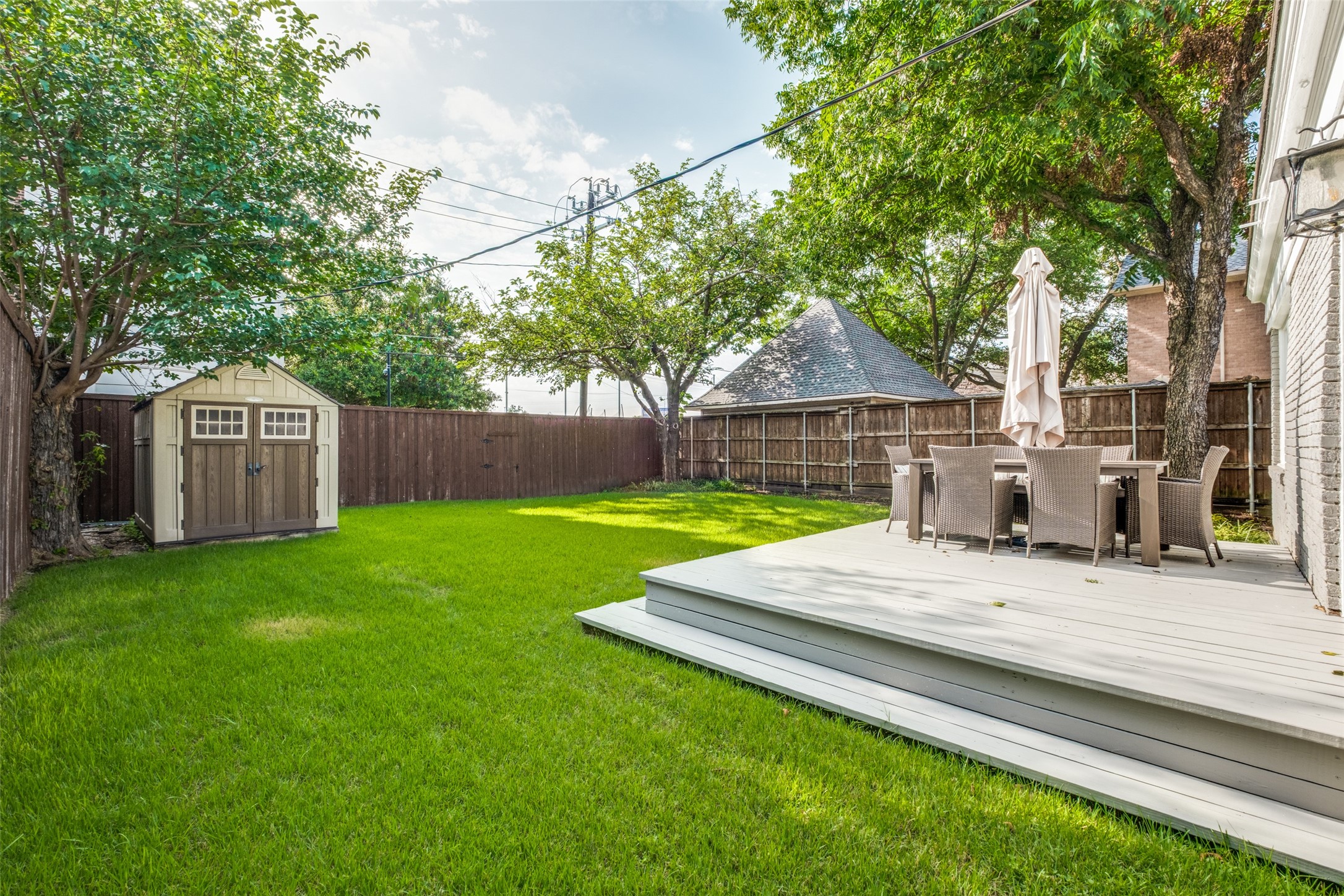 5042 Airline Road Highland Park TX 75205