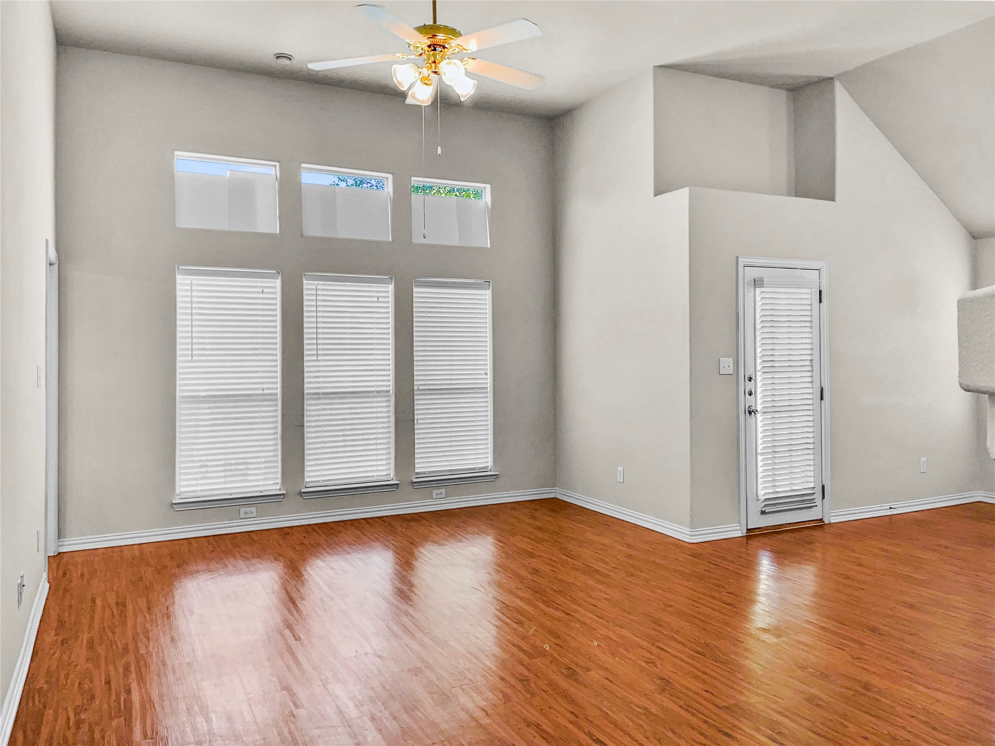 6220 Reddenson Drive Fort Worth TX 76132