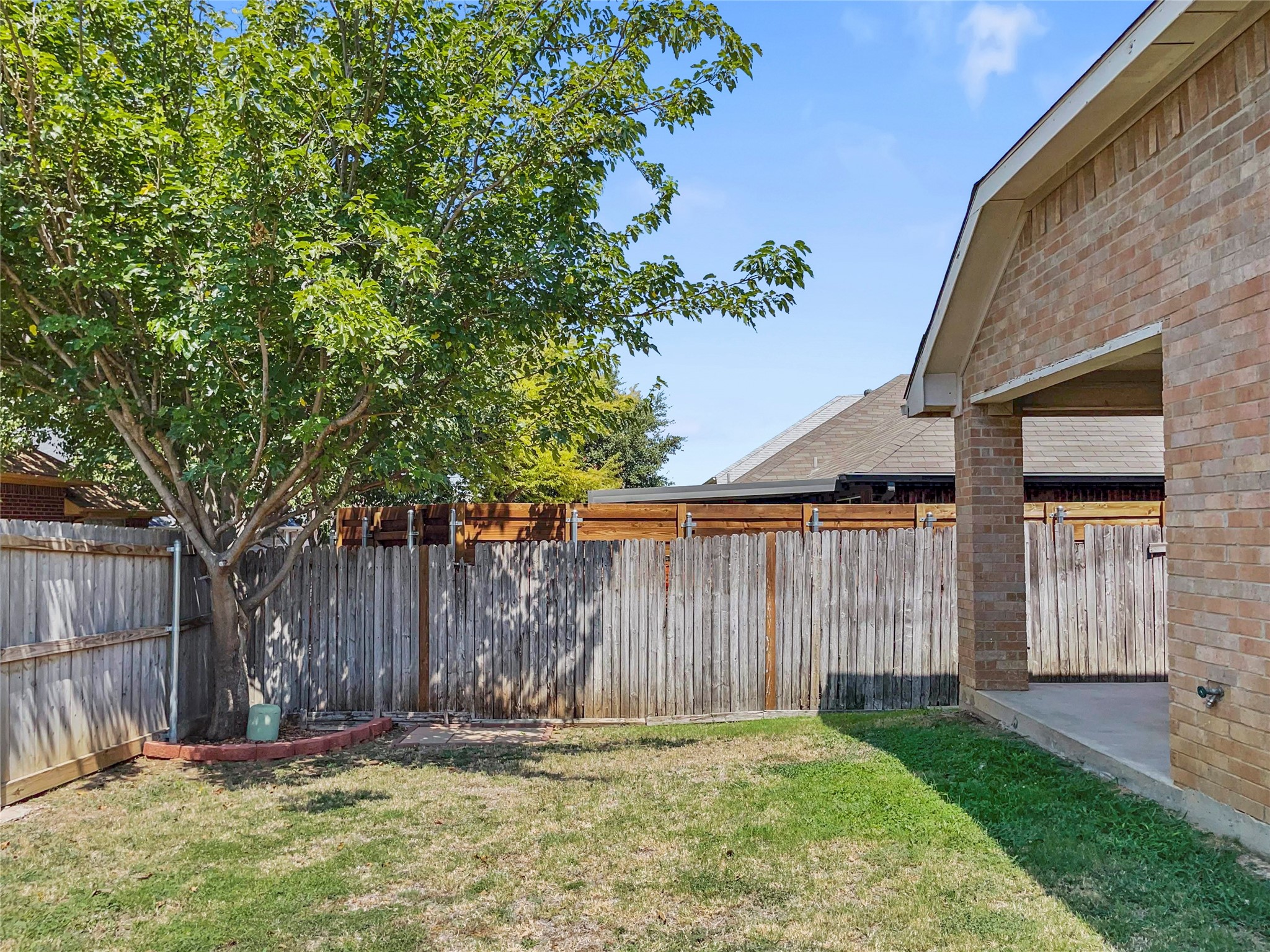 6220 Reddenson Drive Fort Worth TX 76132