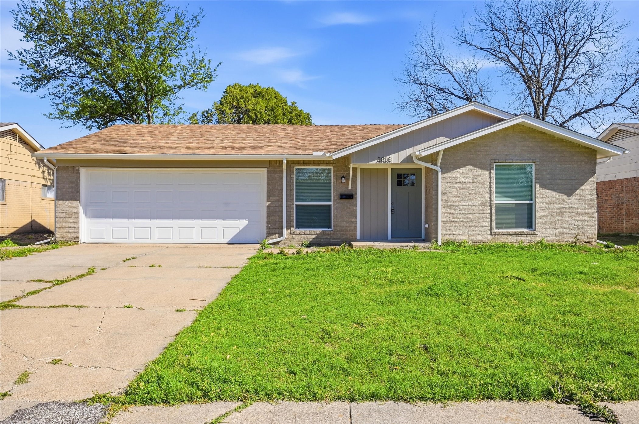 3833 Finley Road Irving TX 75062