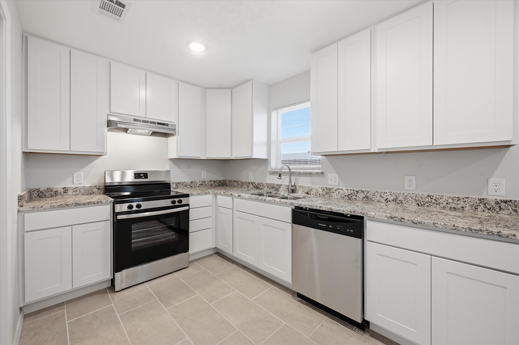 3833 Finley Road Irving TX 75062